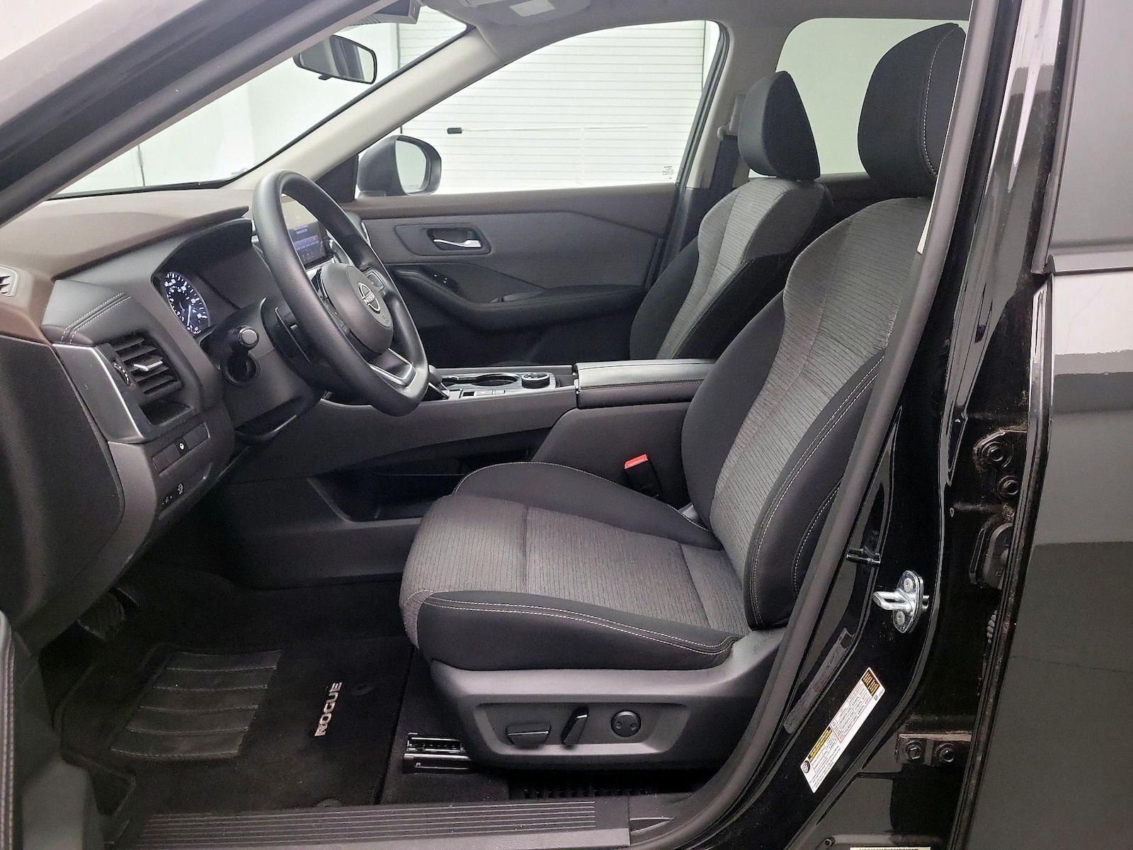 Power Seat(s) & Side Airbags