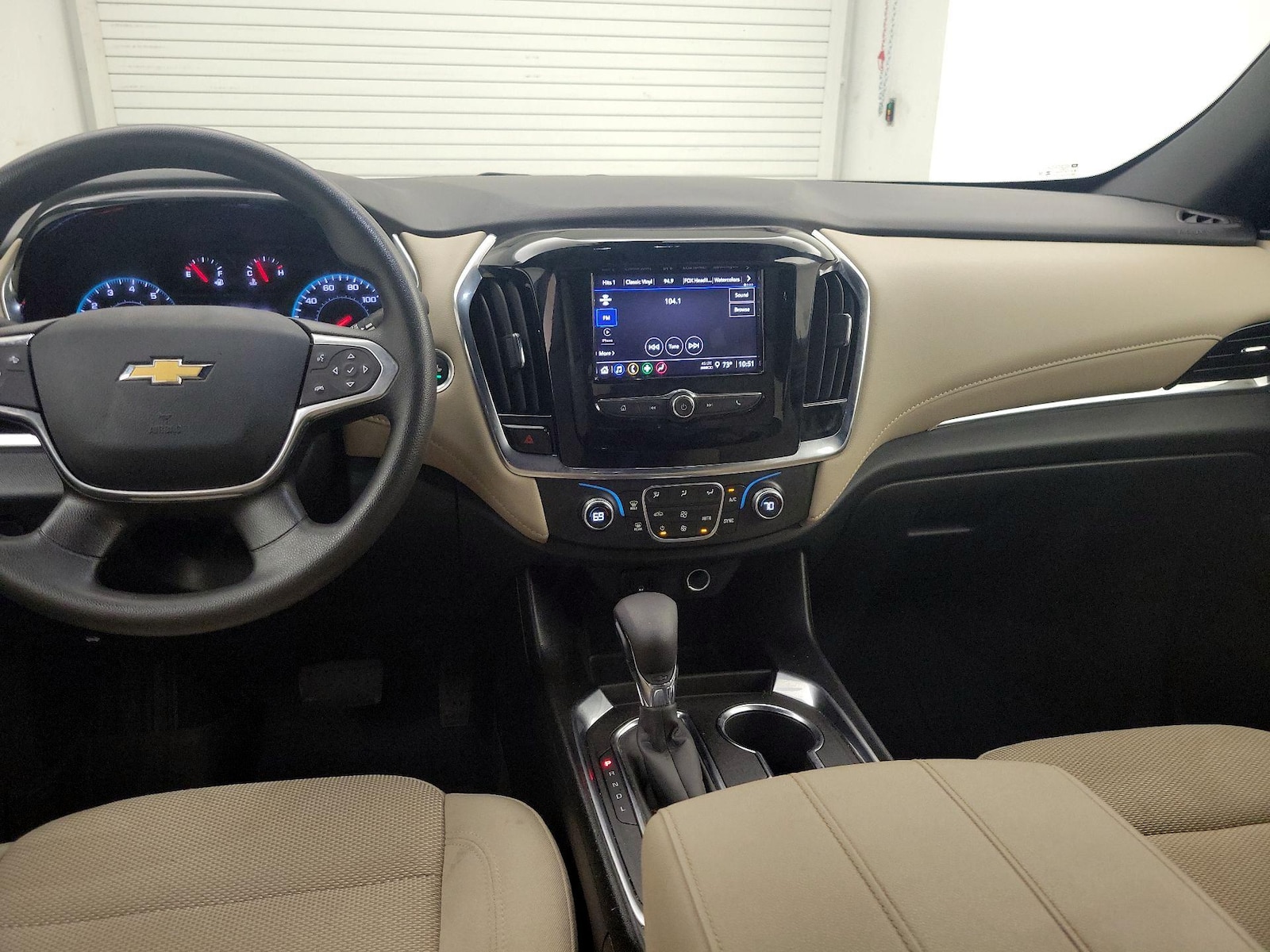 Apple CarPlay® & Android Auto™