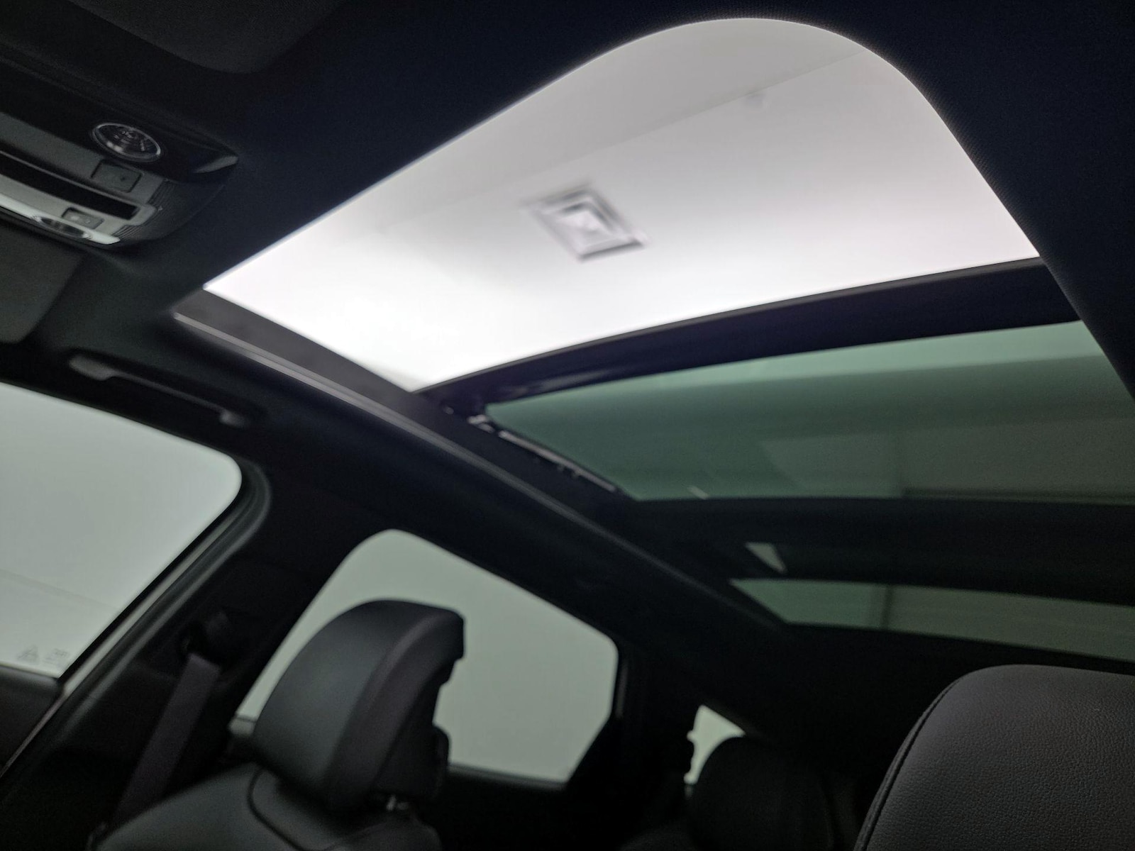 Panoramic Sunroof