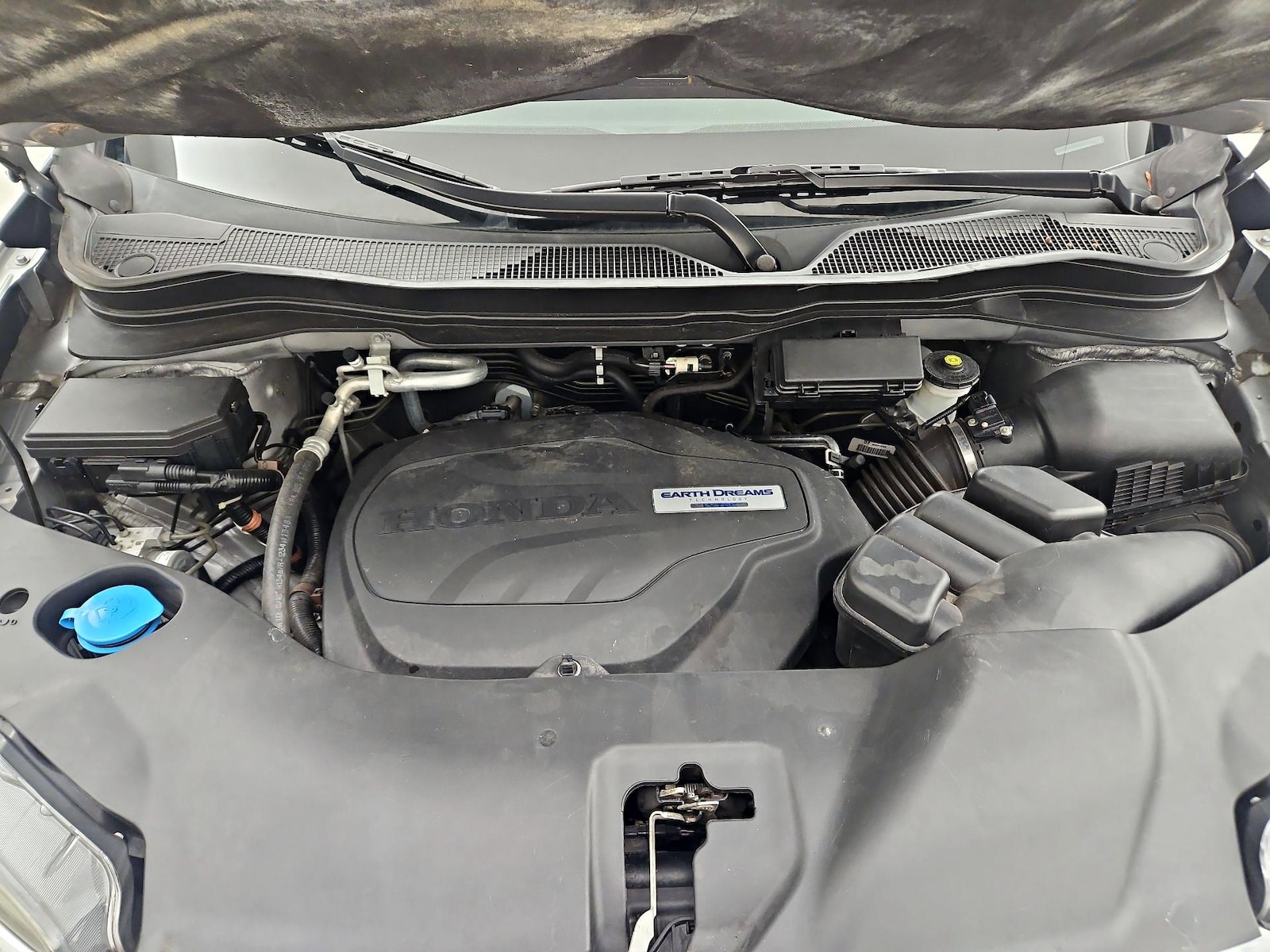 2018 Honda Pilot LX - Photo 24