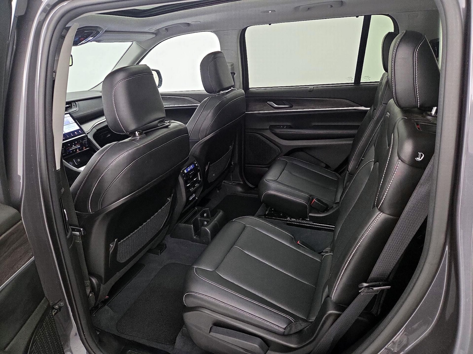 Rear Air Conditioning