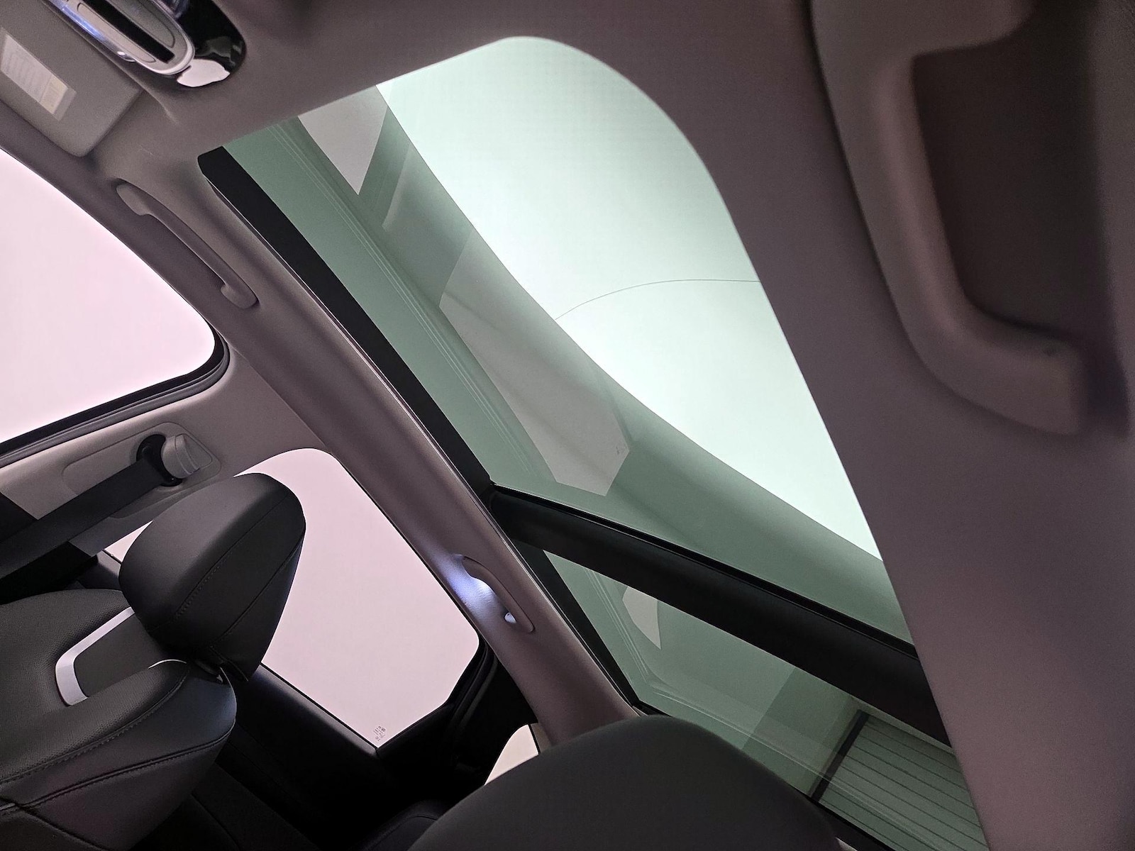 Panoramic Sunroof