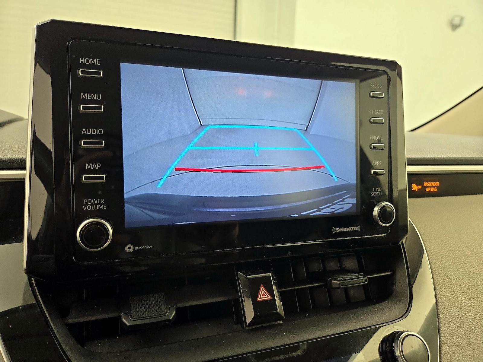 2021 Toyota Corolla LE - Photo 15