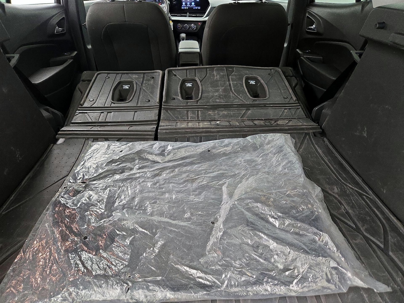 2025 Chevrolet Trax LS - Photo 22