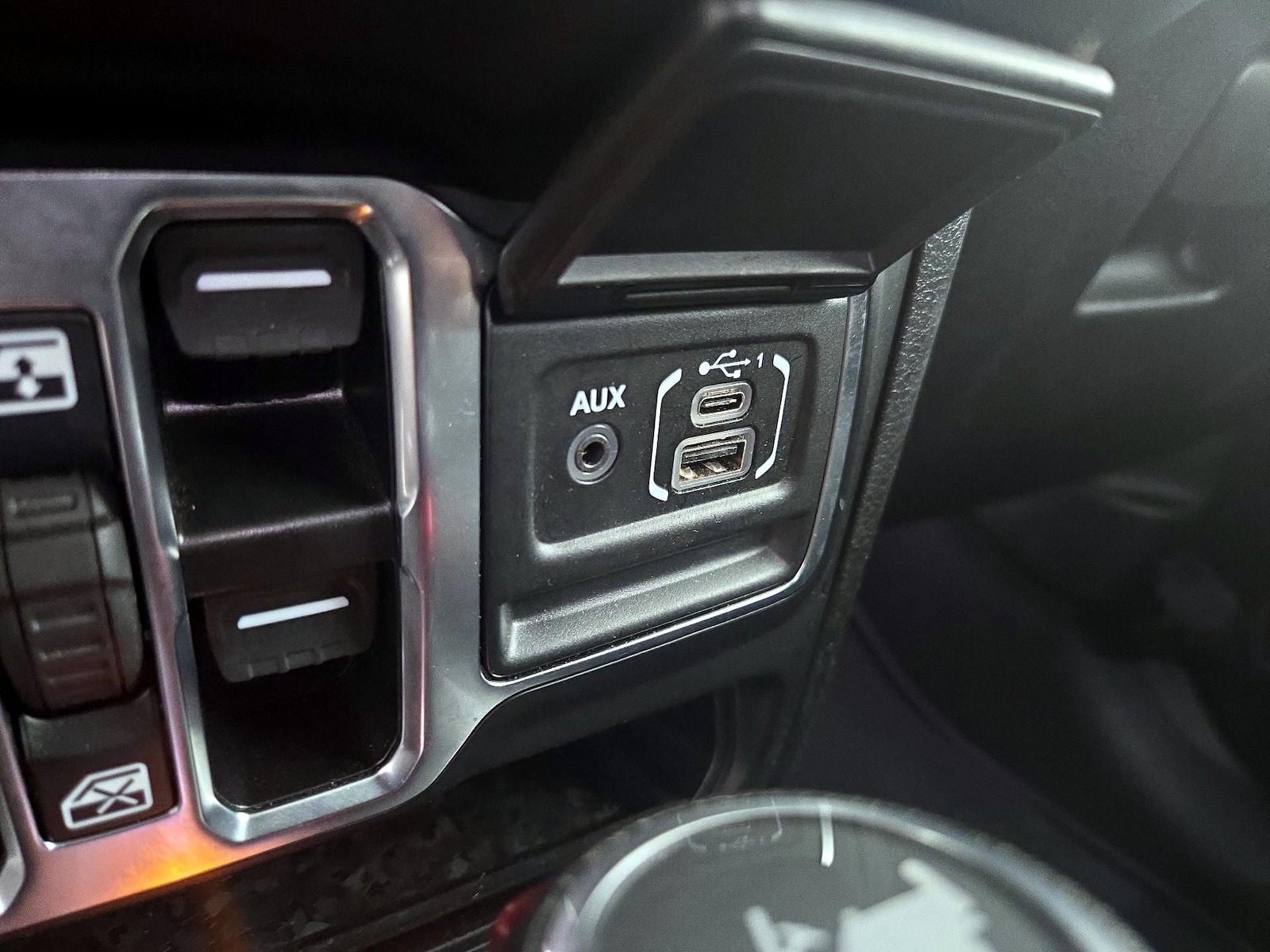 2025 Jeep Wrangler 4xe Sahara 4XE - Photo 19