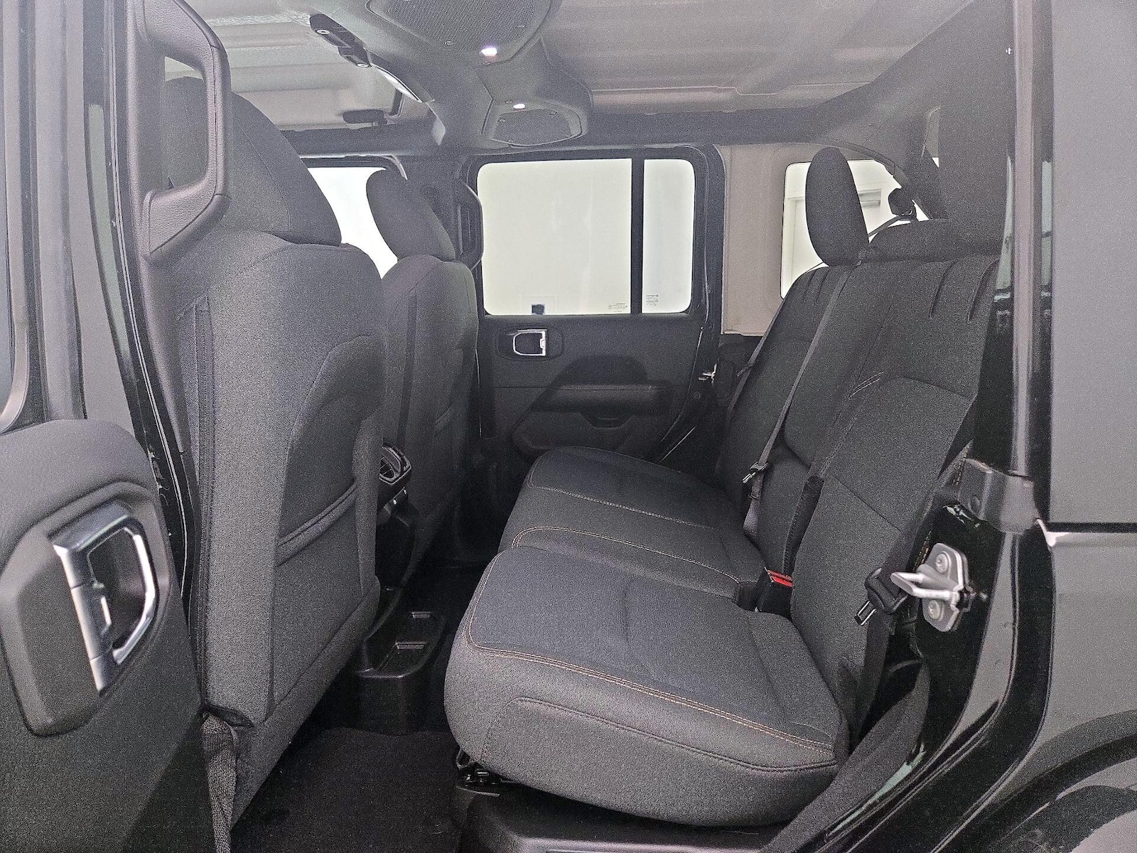 2025 Jeep Wrangler 4xe Sahara 4XE - Photo 20