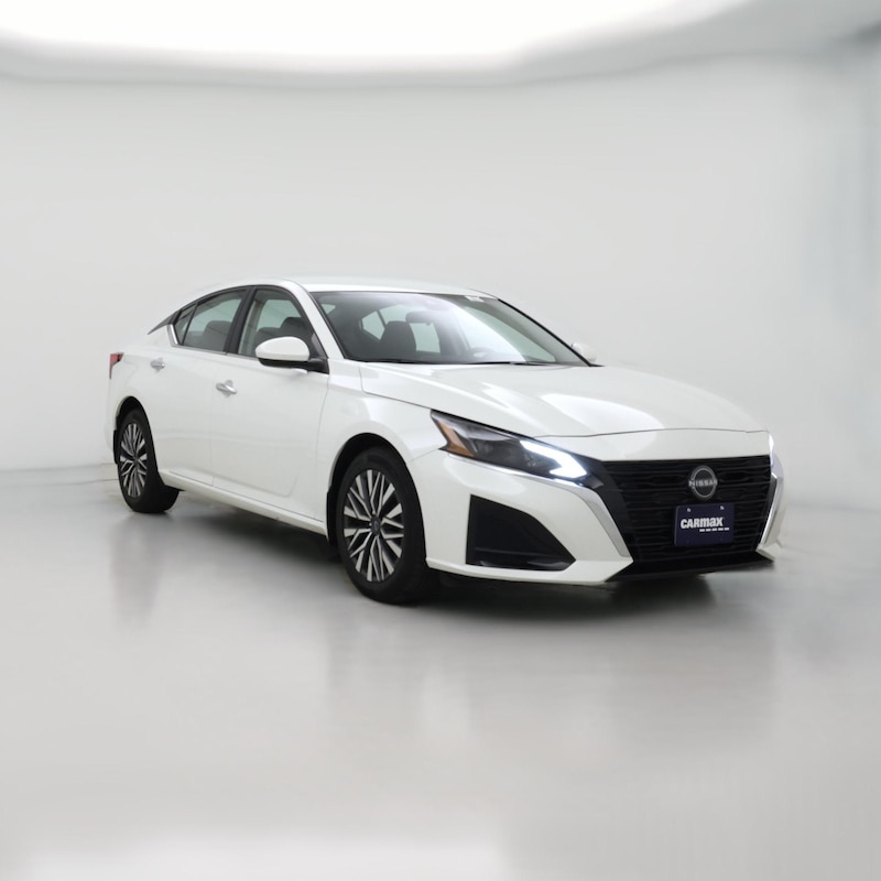 2023 Nissan Altima SV