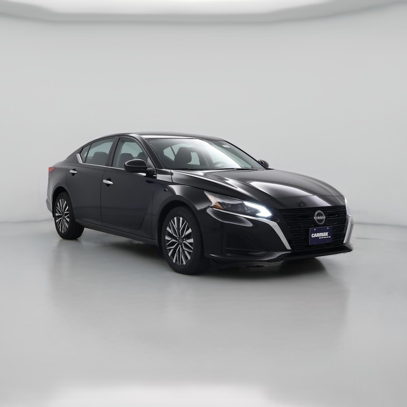2023 Nissan Altima SV