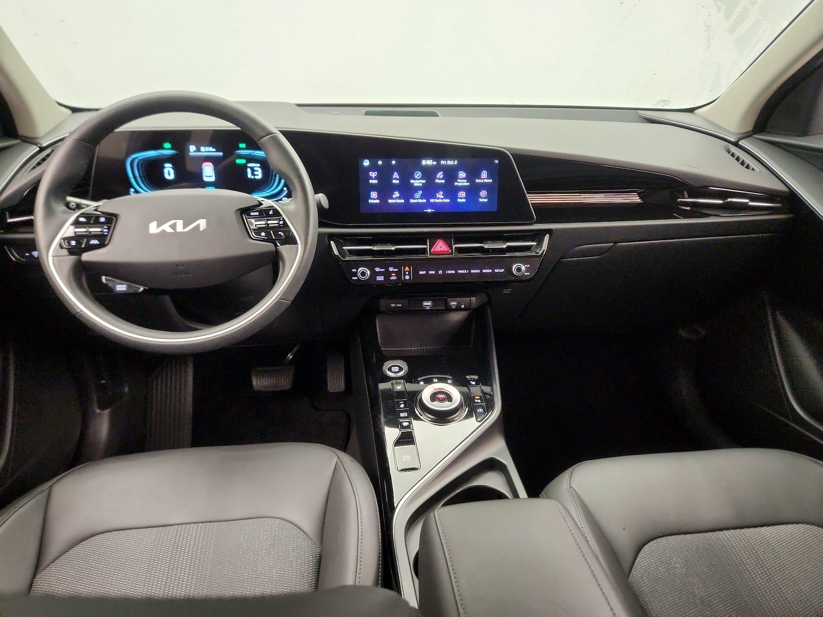 2023 Kia Niro EX - Photo 10