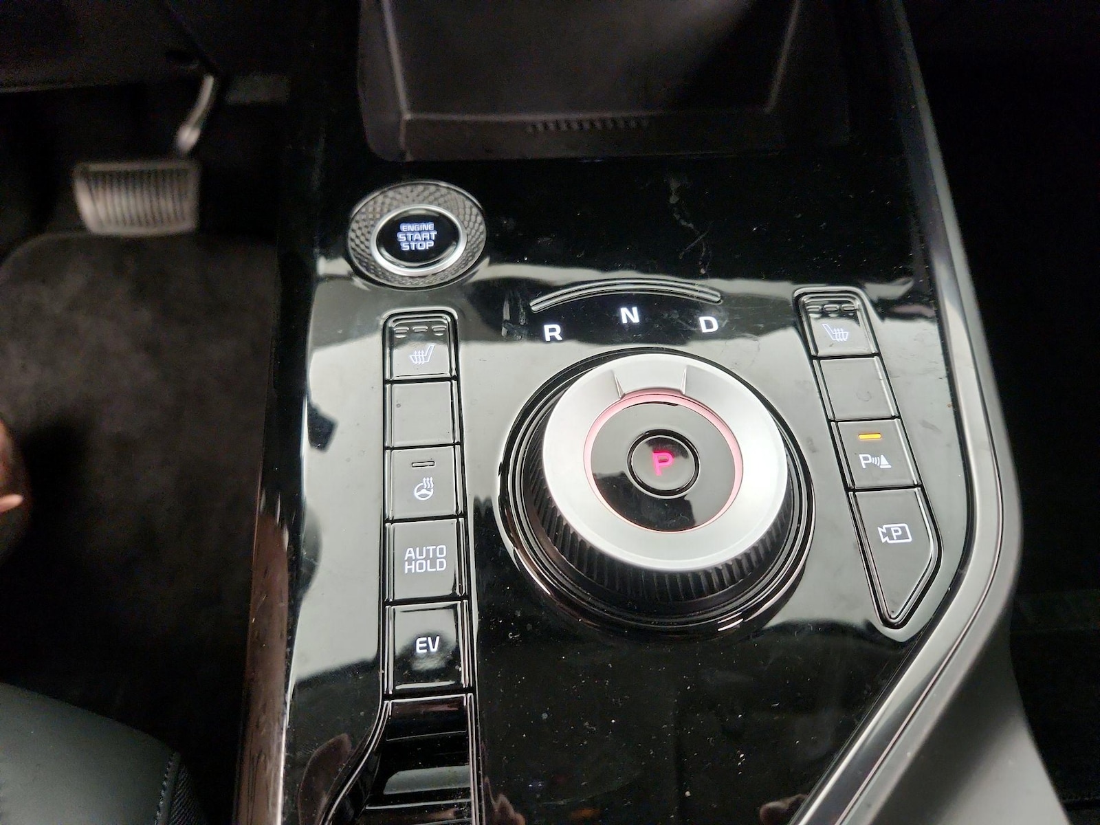 2023 Kia Niro EX - Photo 19