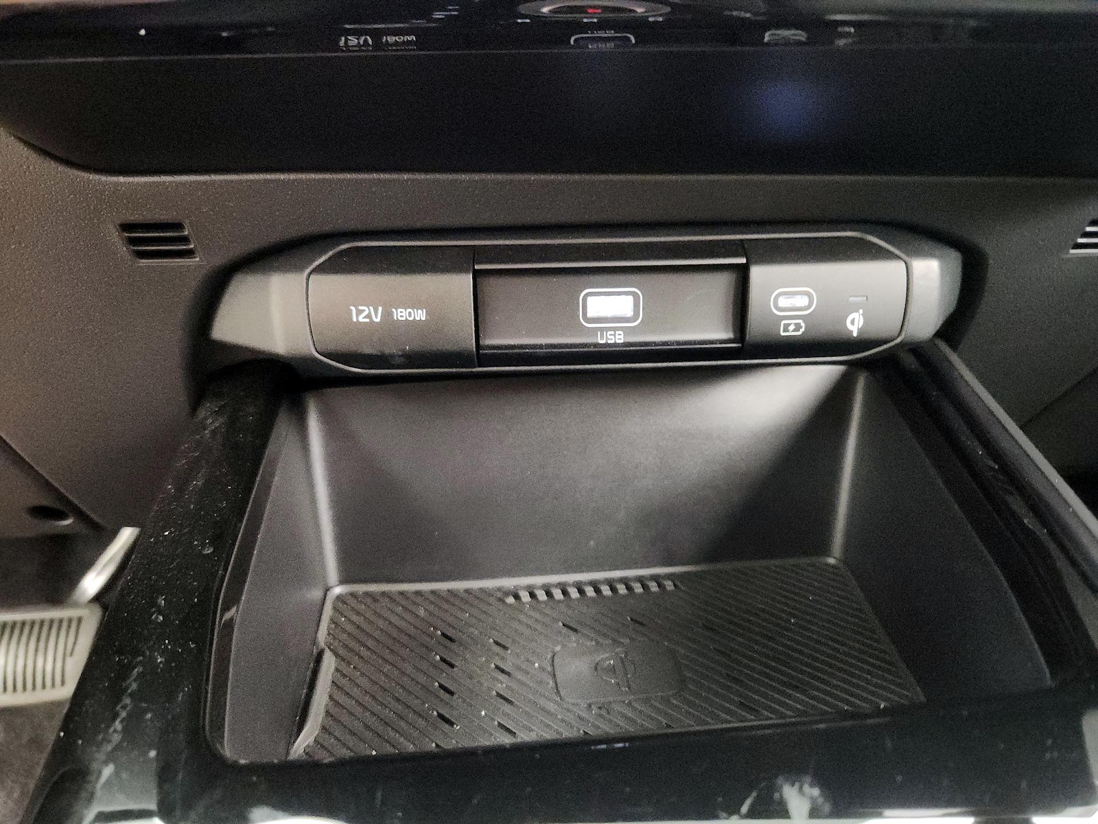 2023 Kia Niro EX - Photo 20