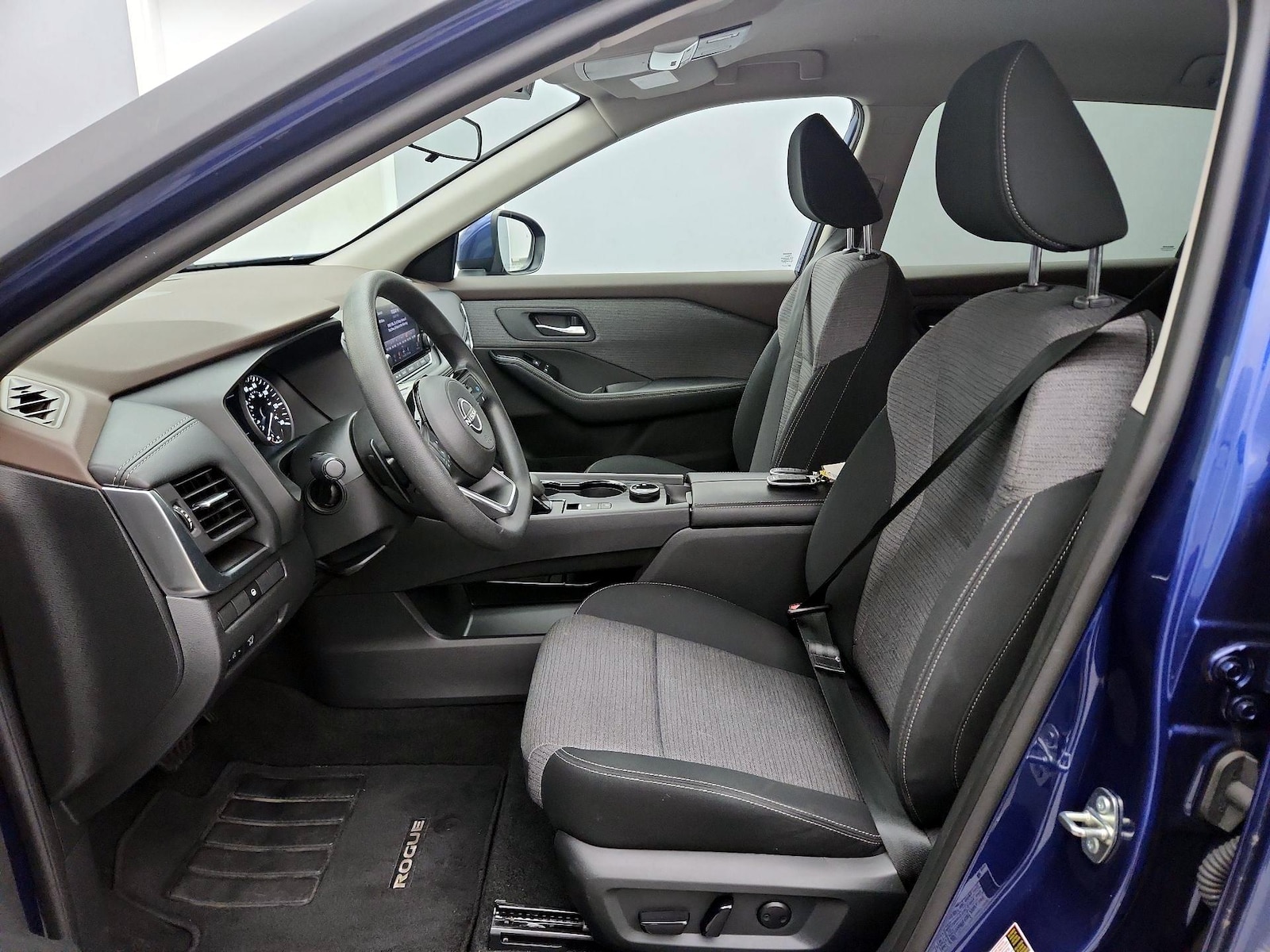 Power Seat(s) & Side Airbags