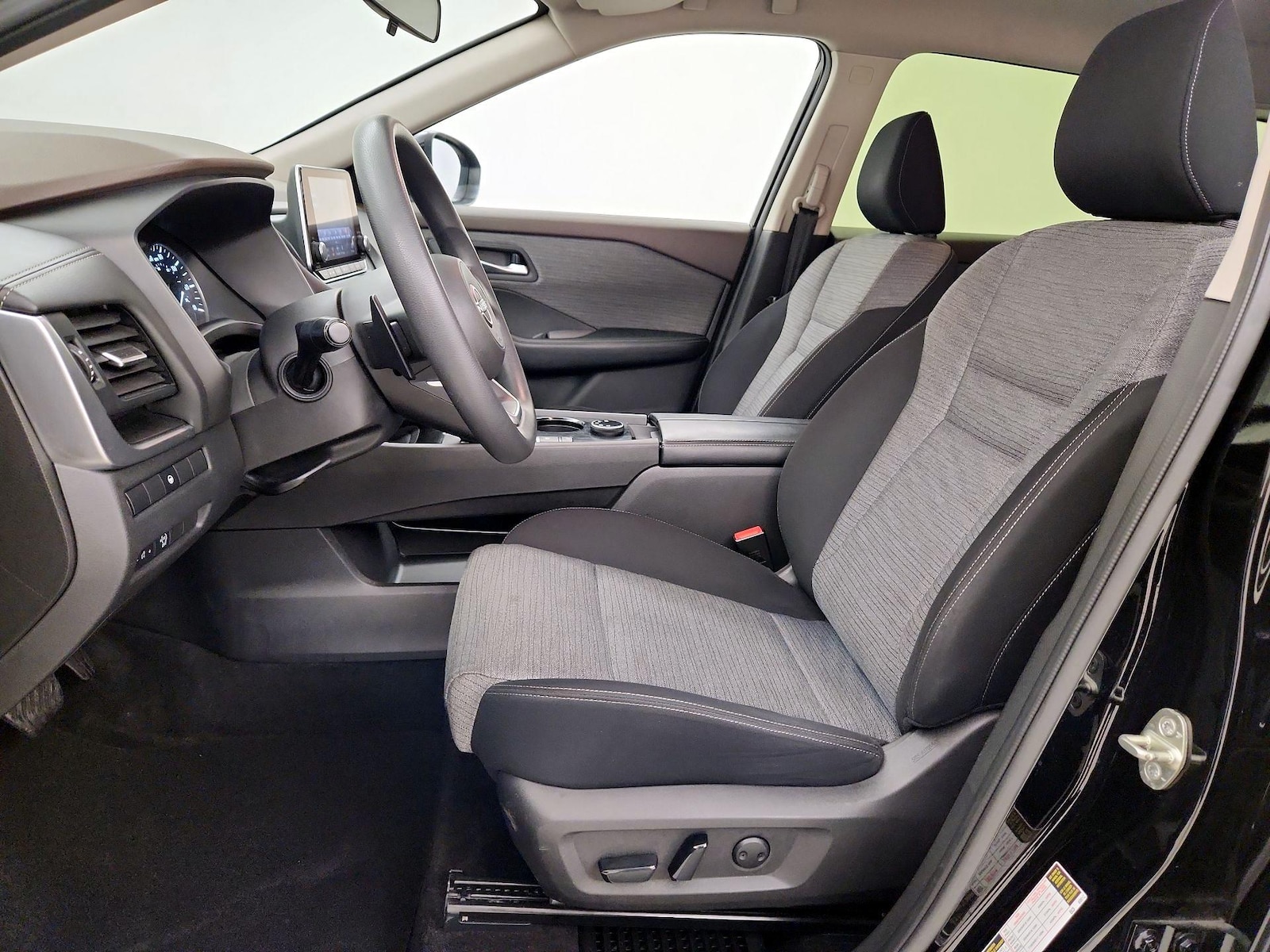 Power Seat(s) & Side Airbags