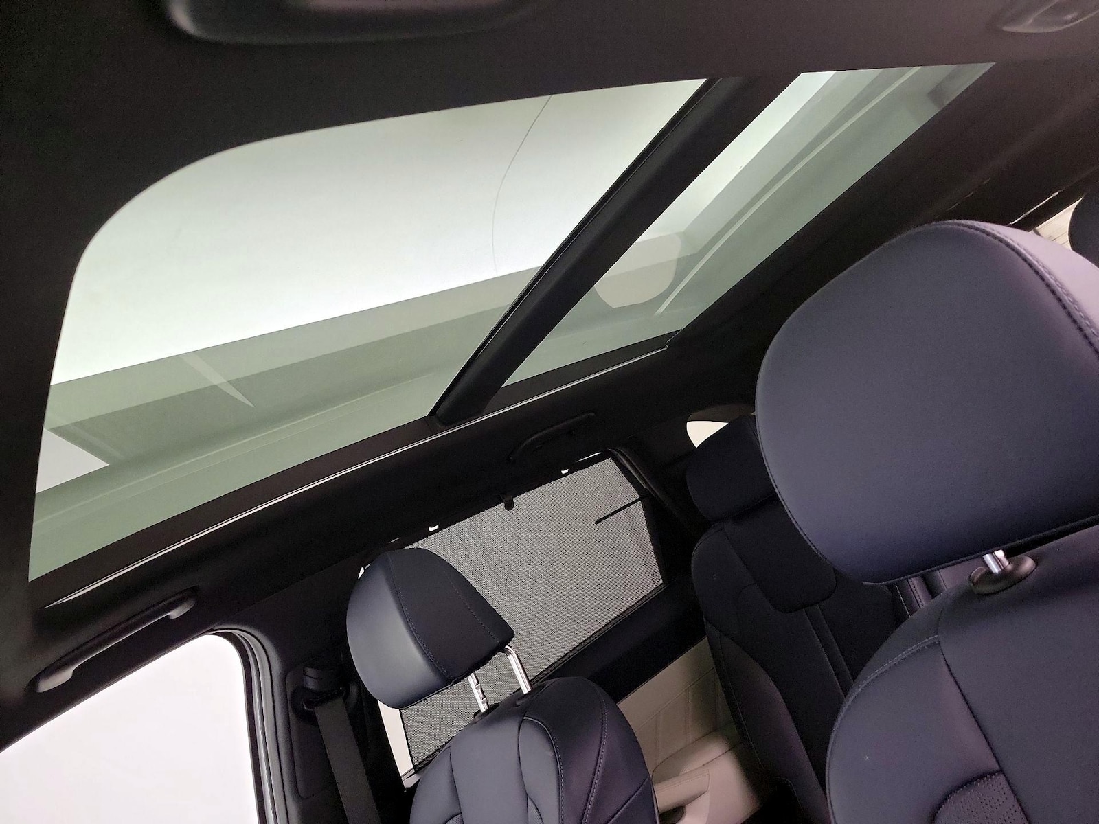 Panoramic Sunroof