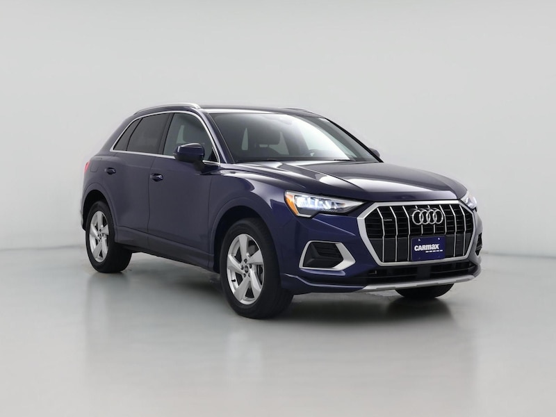 2022 Audi Q3 Premium