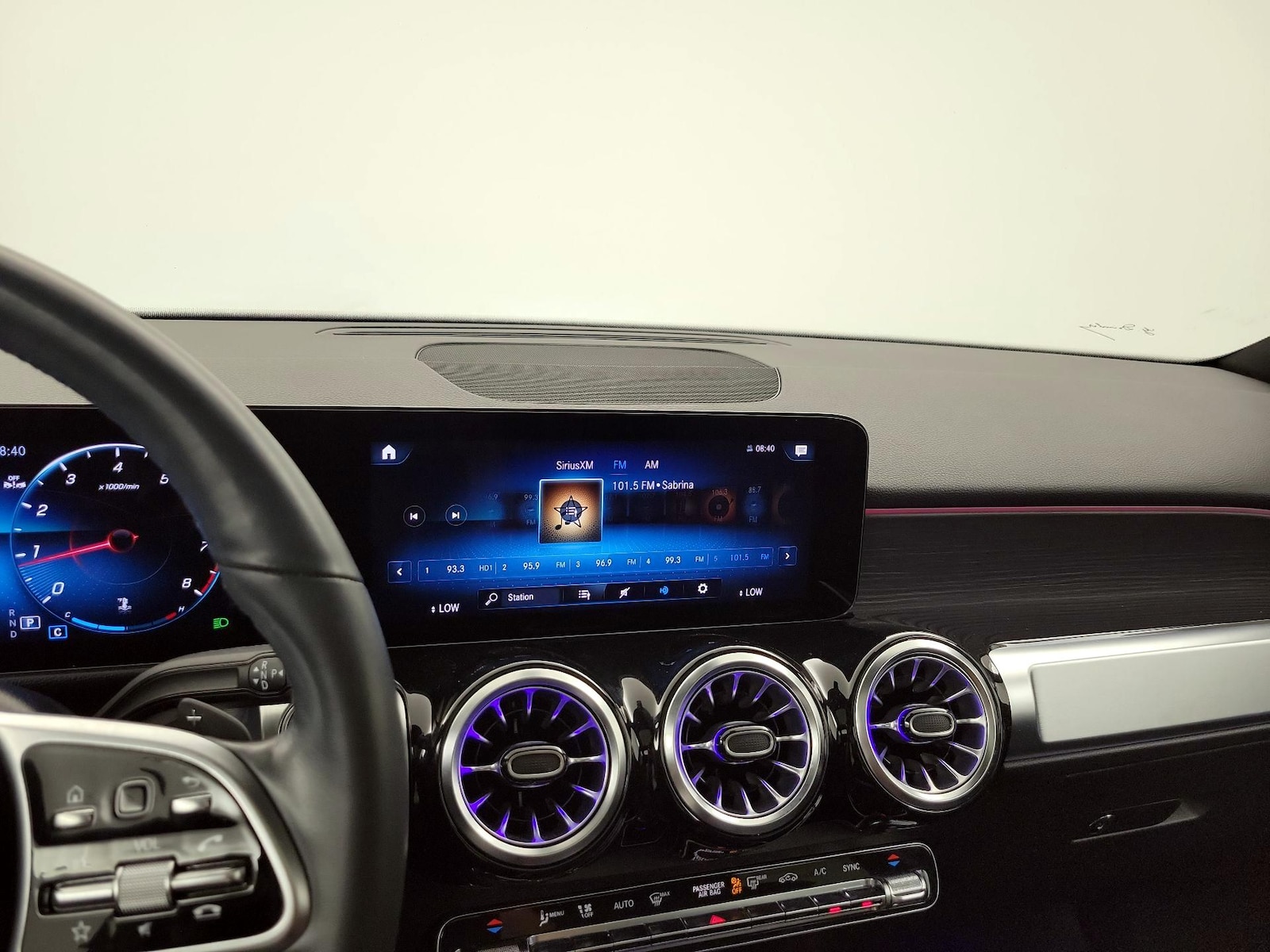 2023 Mercedes-Benz GLB Base - Photo 16