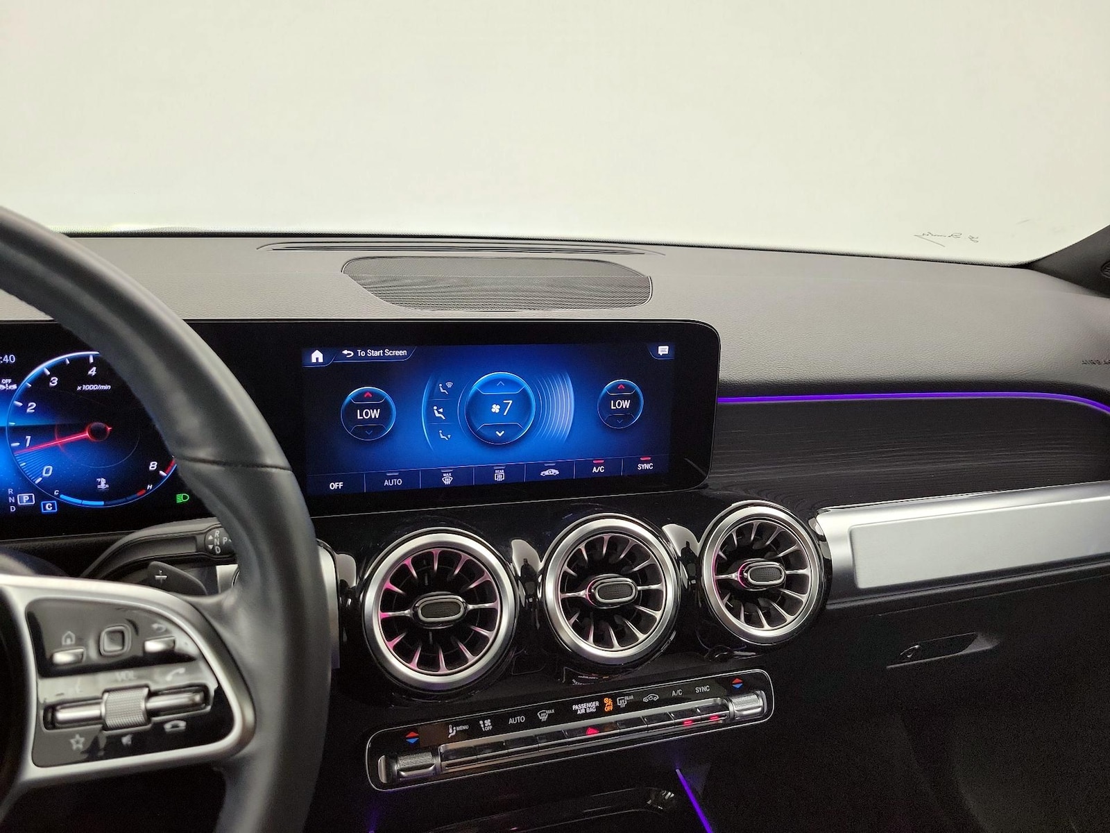 2023 Mercedes-Benz GLB Base - Photo 17