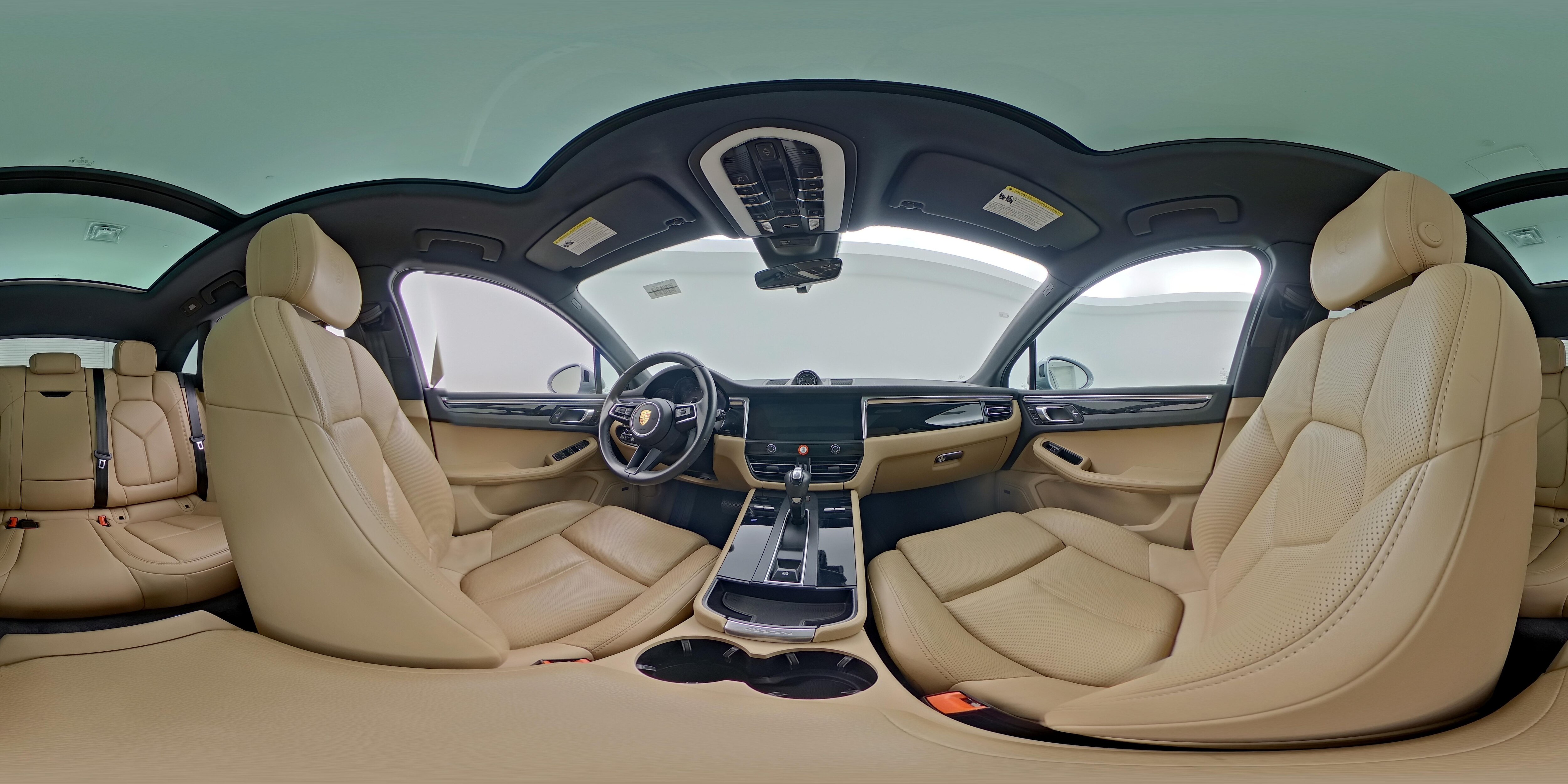 2023 Porsche Macan T - Photo 26