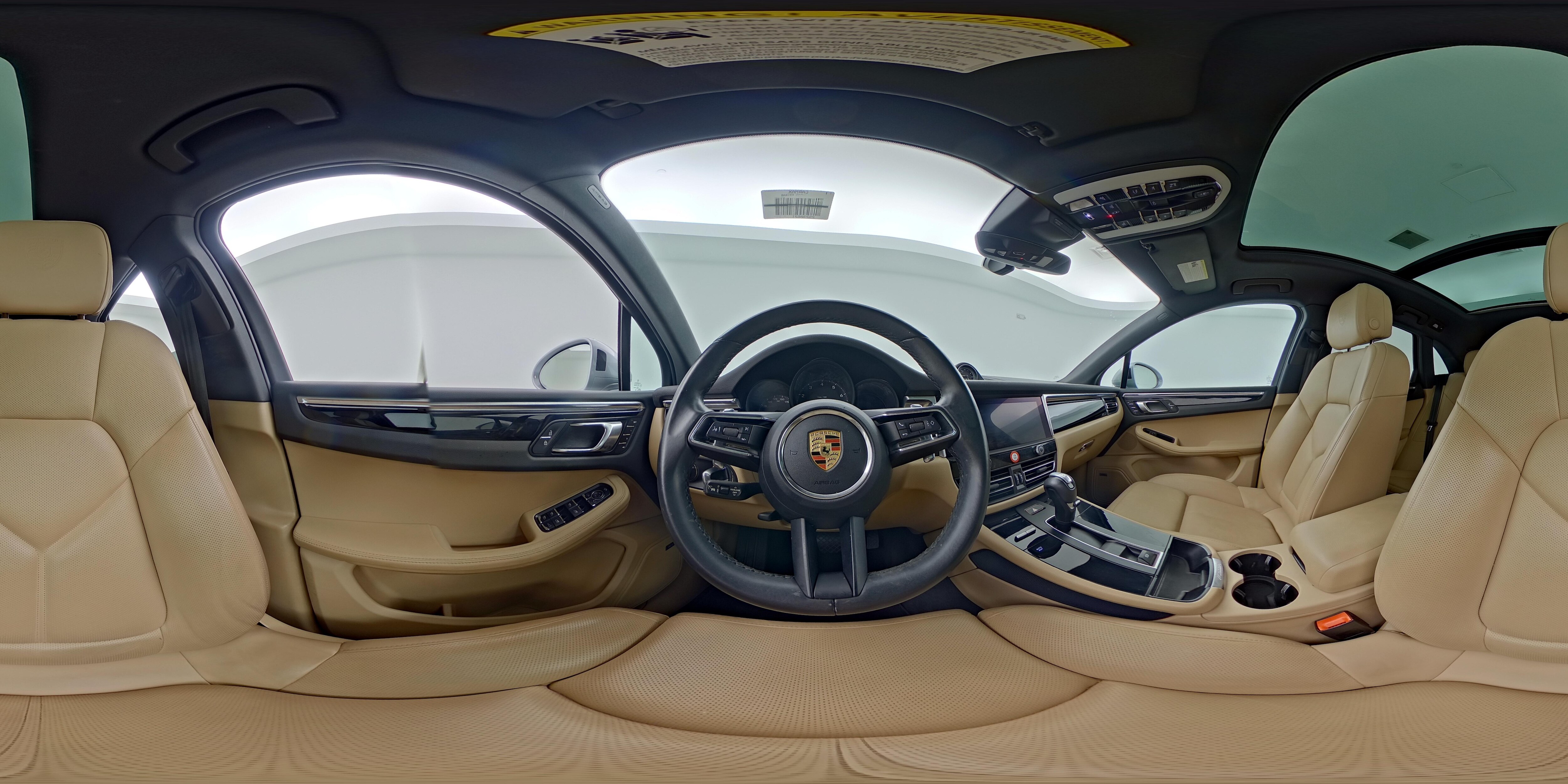 2023 Porsche Macan T - Photo 28