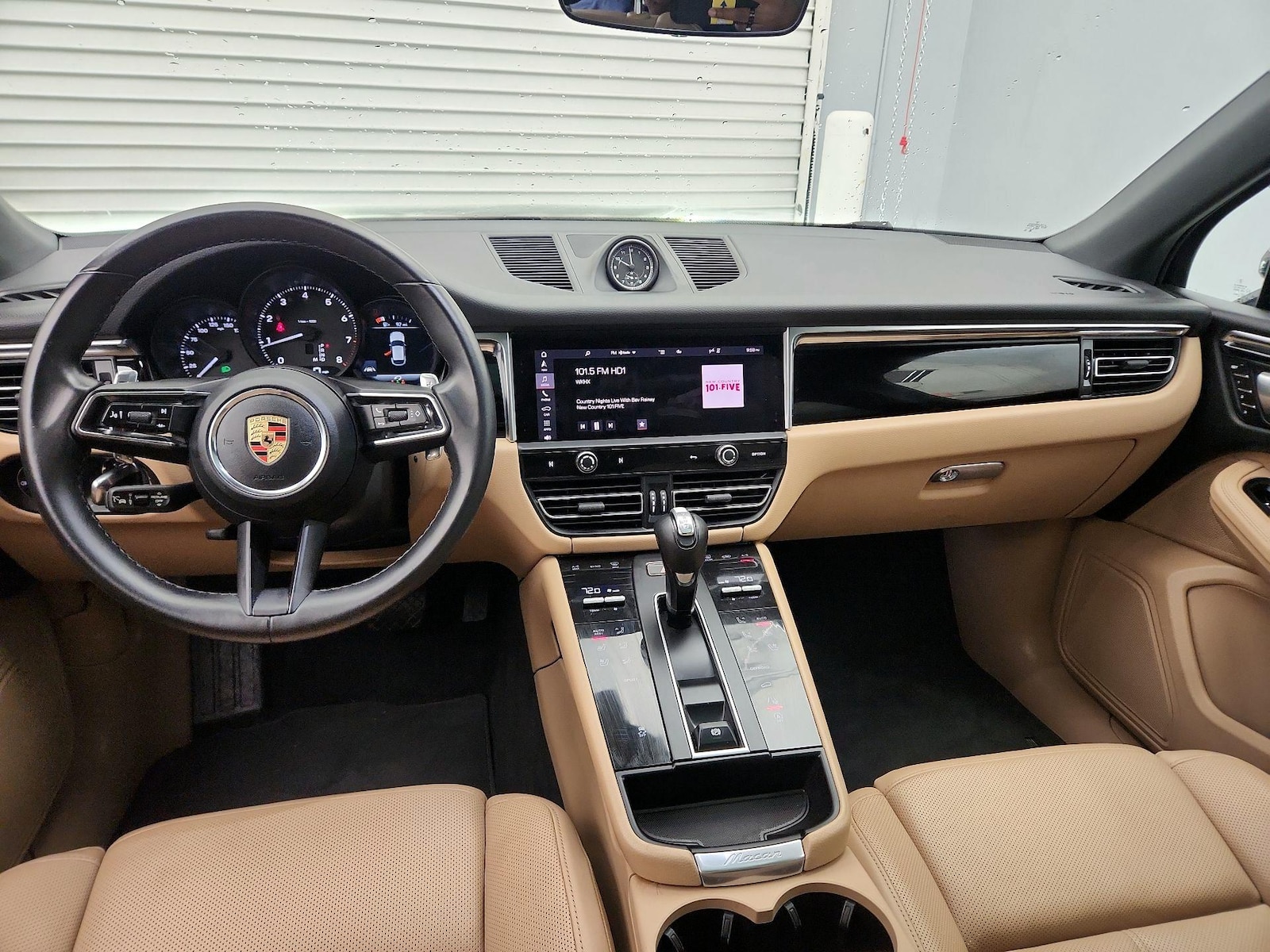 Apple CarPlay®