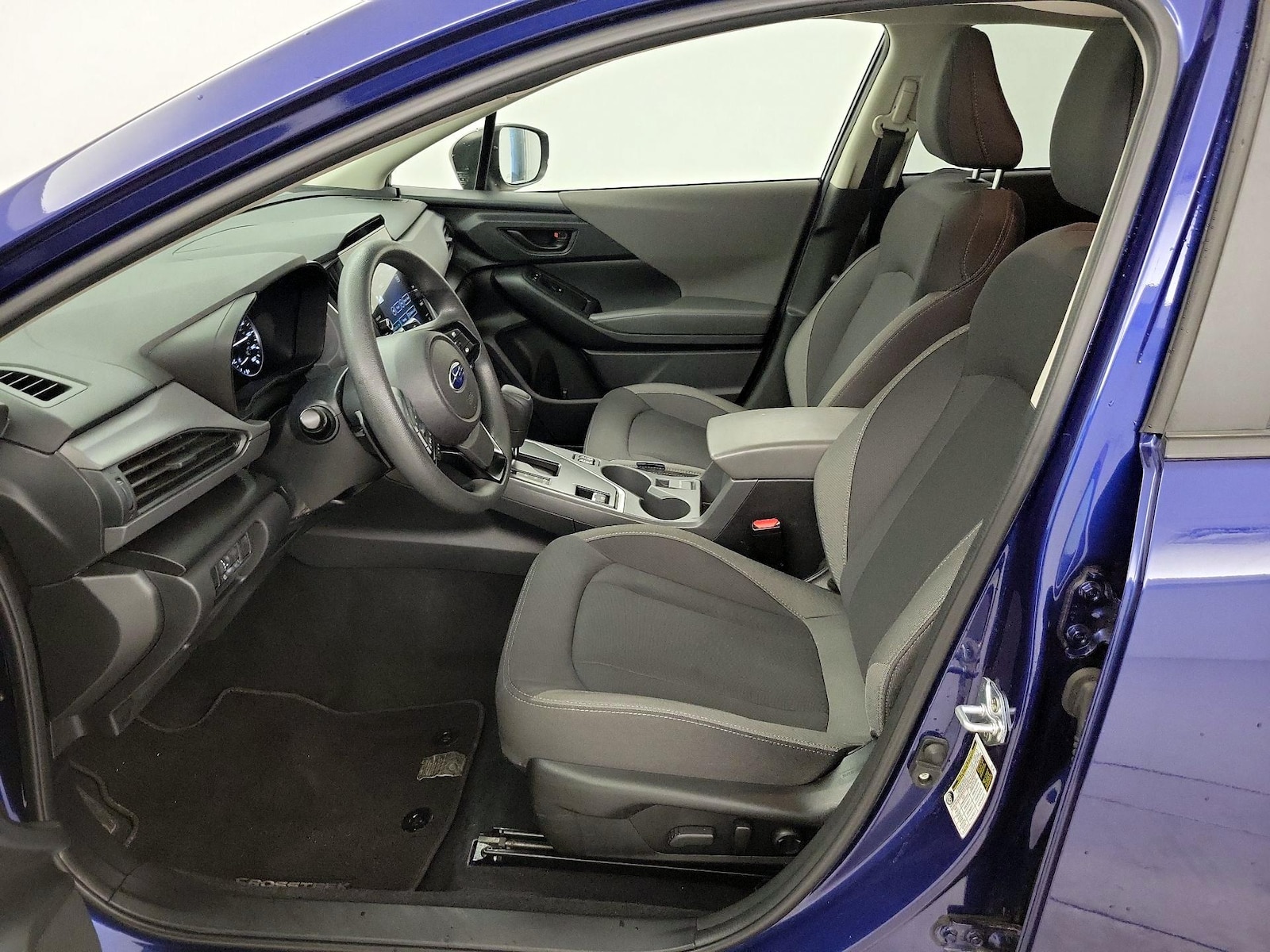 2025 Subaru Crosstrek Premium - Photo 12