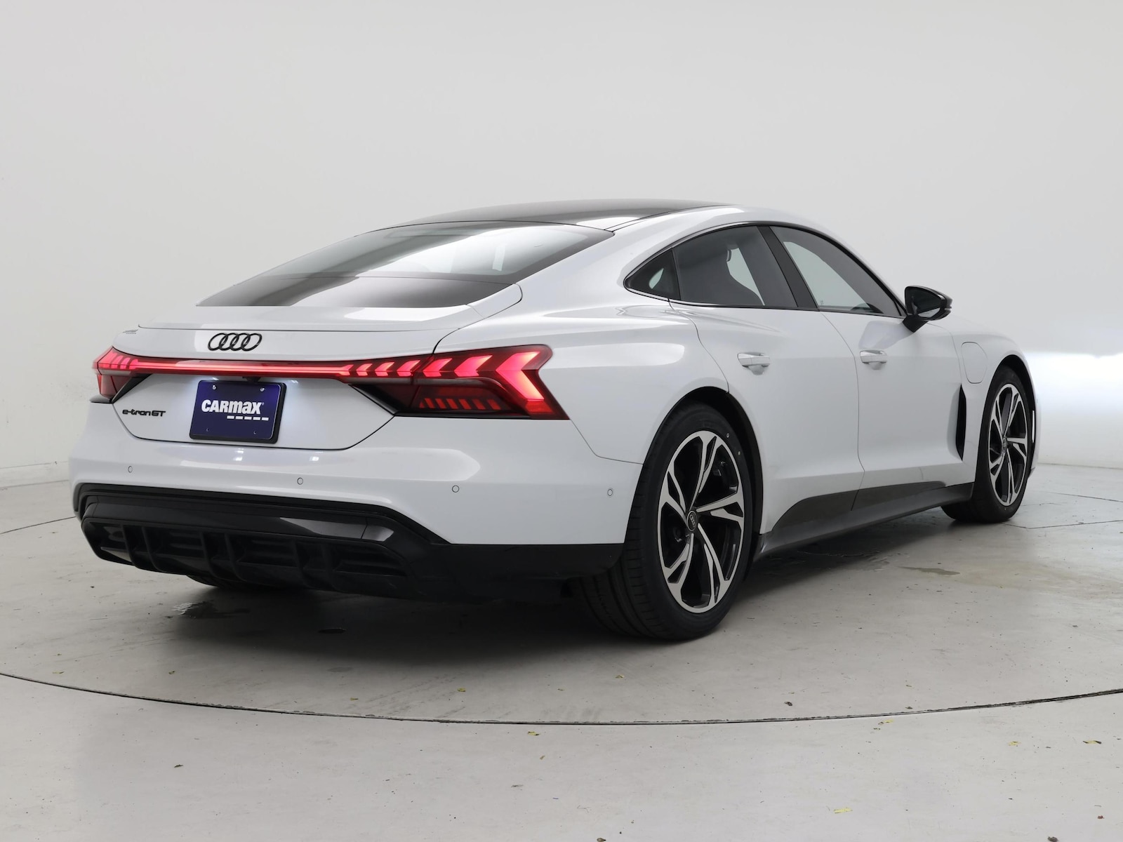 2024 Audi e-tron GT Prestige - Photo 9