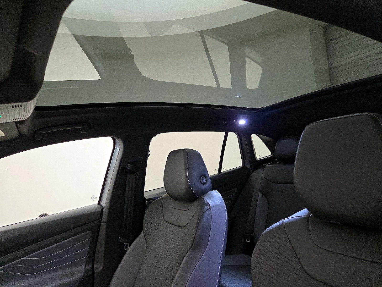2023 Volkswagen ID.4 PRO S - Photo 21