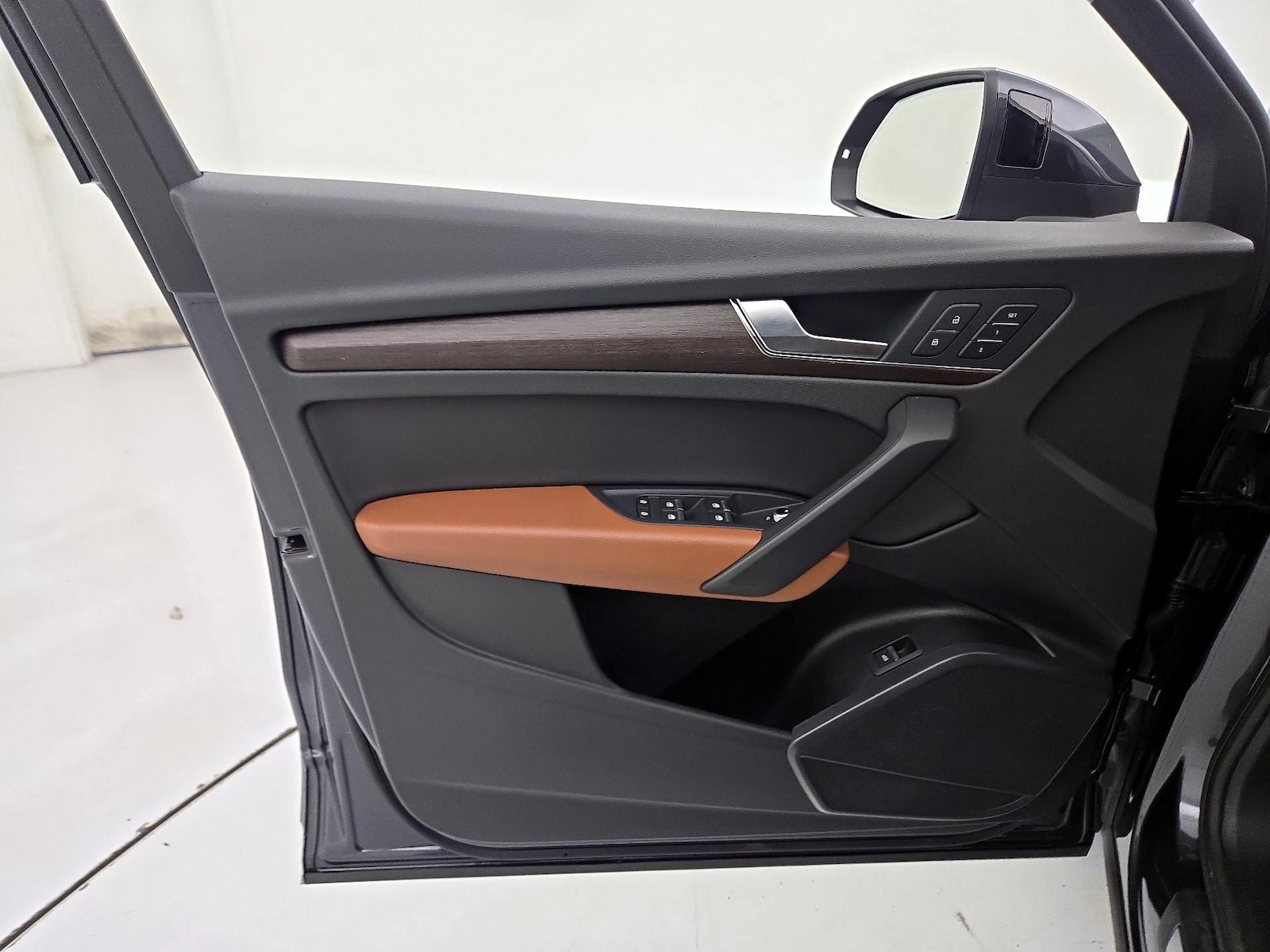 2024 Audi Q5 Premium - Photo 13