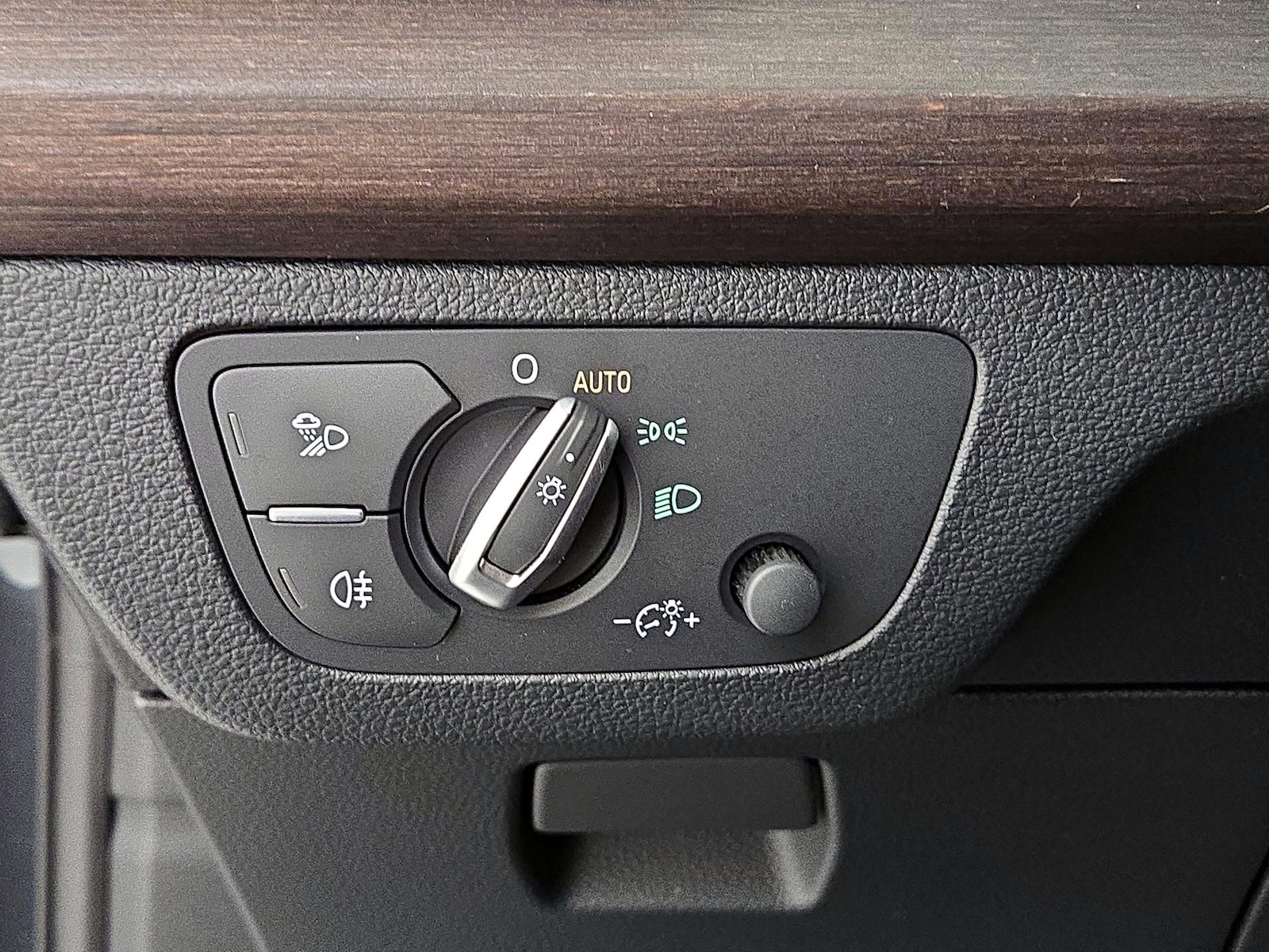 2024 Audi Q5 Premium - Photo 14