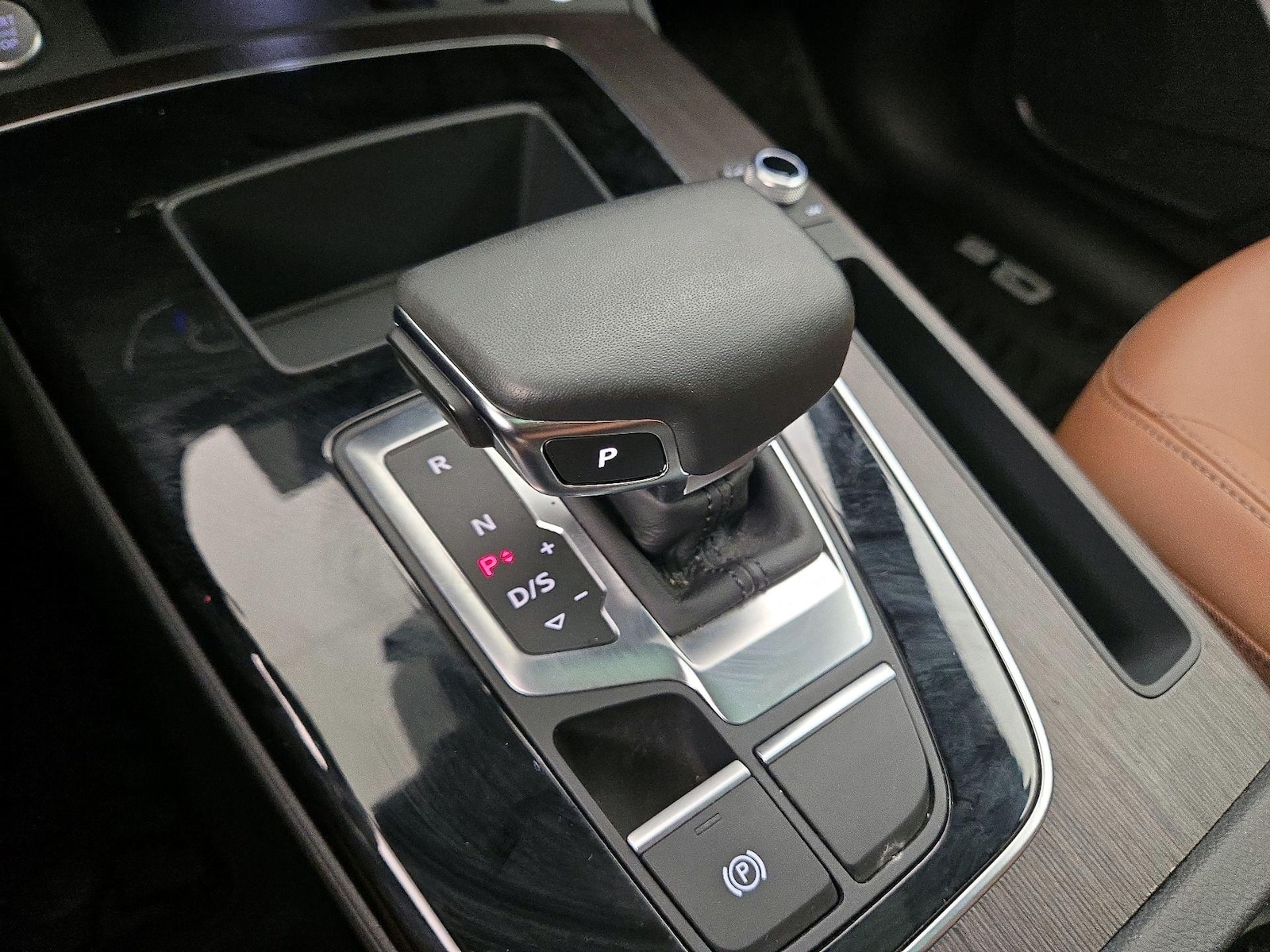 2024 Audi Q5 Premium - Photo 18