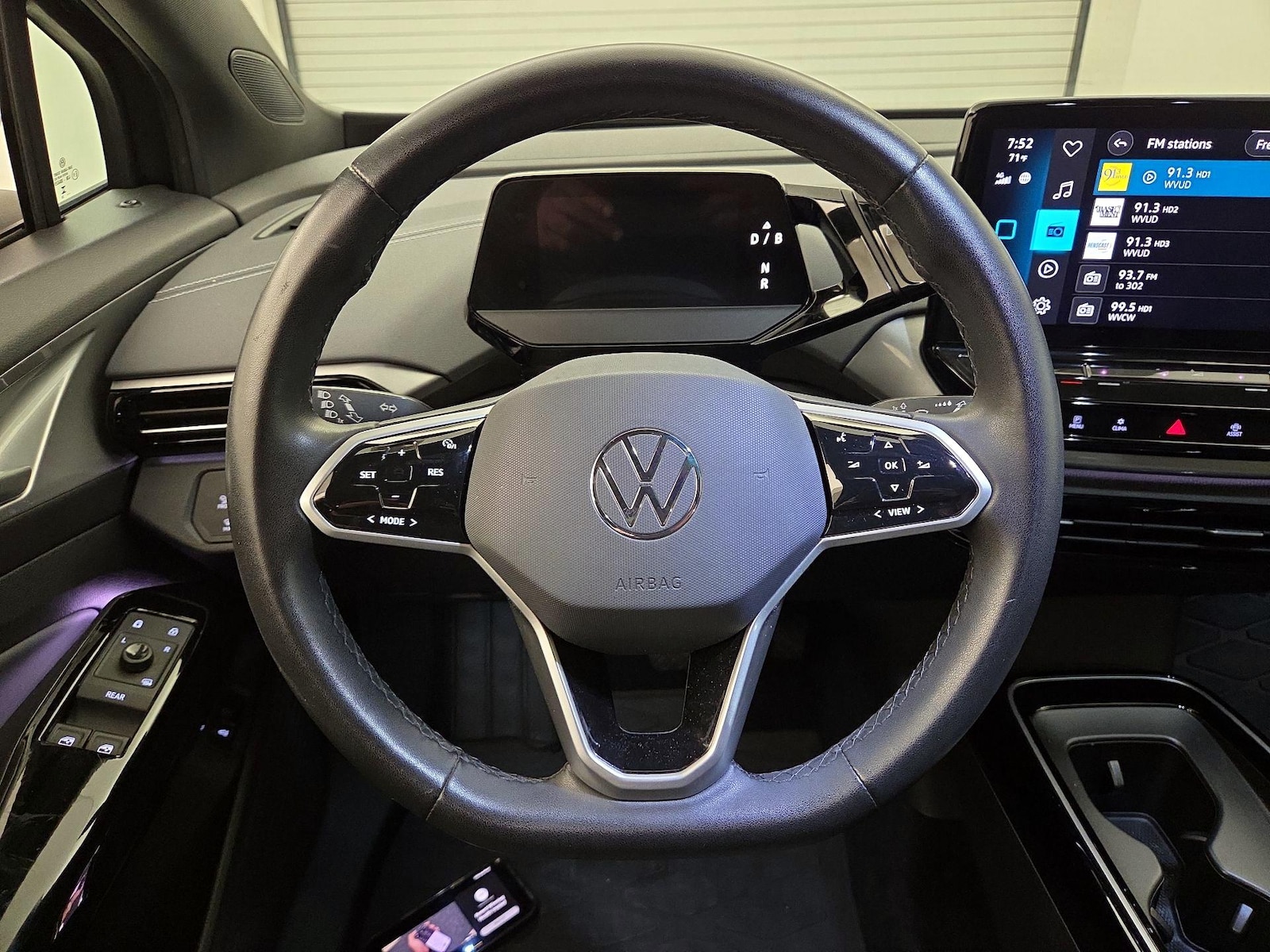2023 Volkswagen ID.4 S - Photo 11