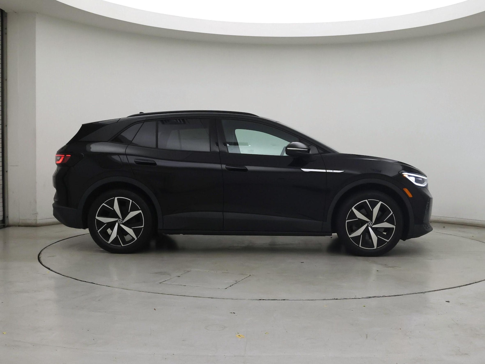 2023 Volkswagen ID.4 S - Photo 8