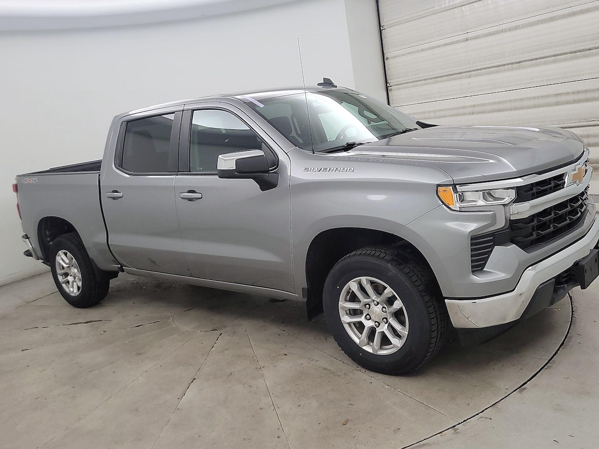 Featured vehicle
