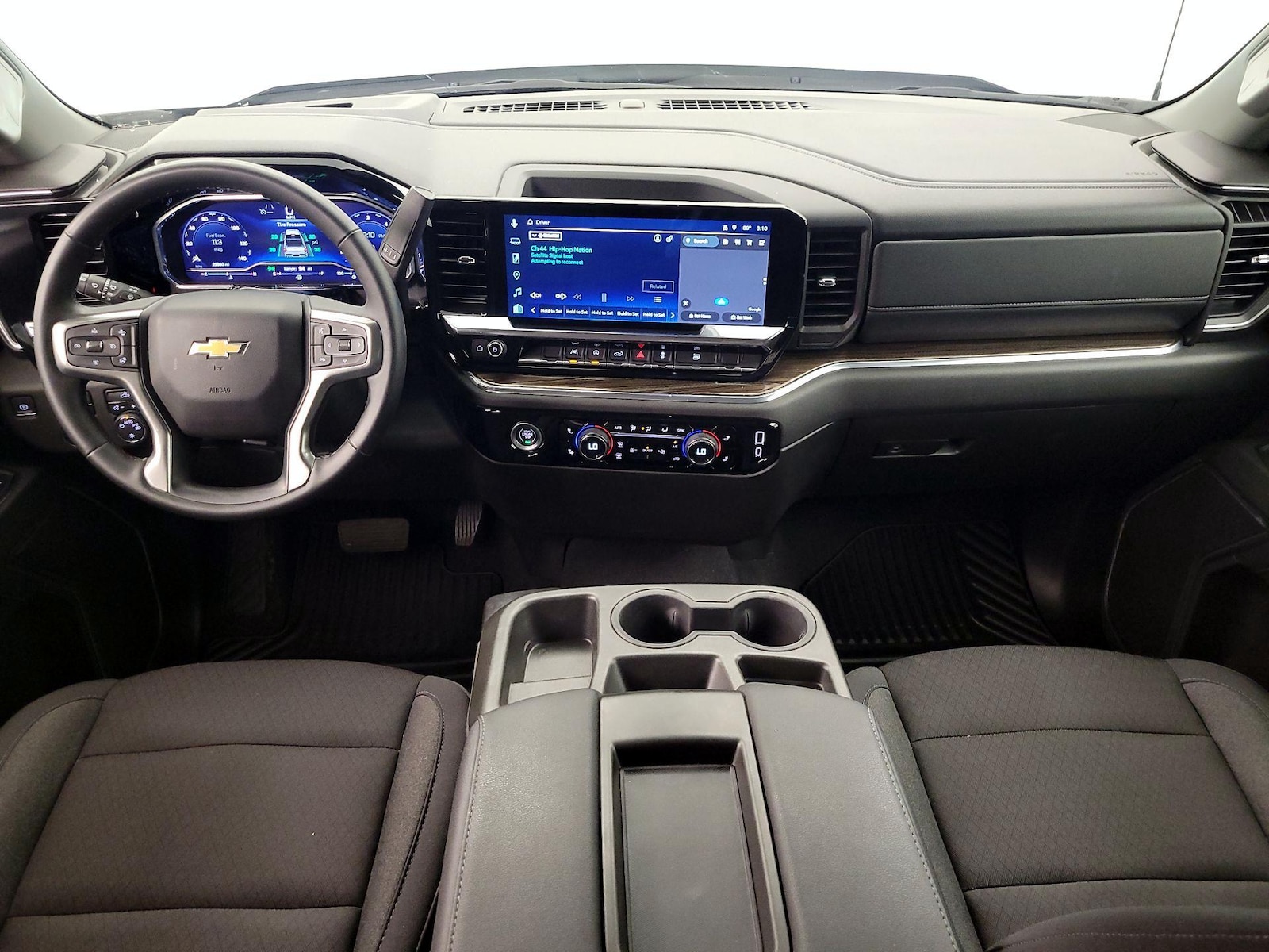 2024 Chevrolet Silverado 1500 LT - Photo 10