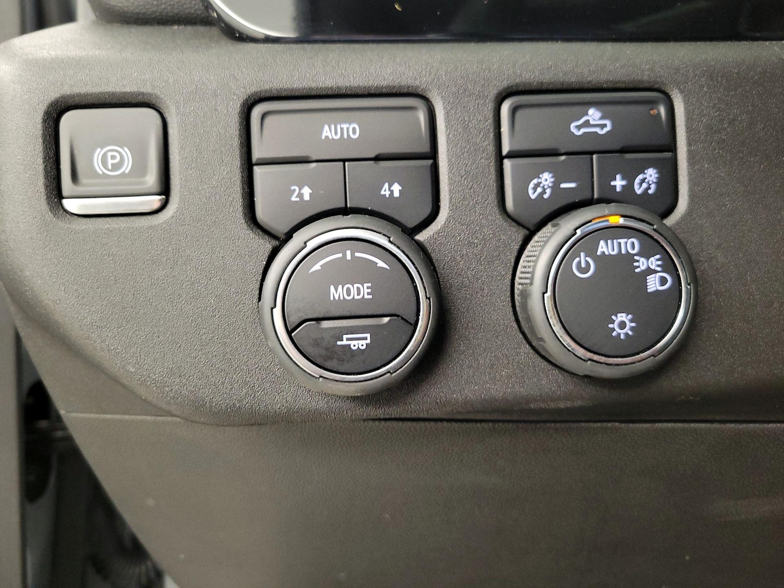 2024 Chevrolet Silverado 1500 LT - Photo 14
