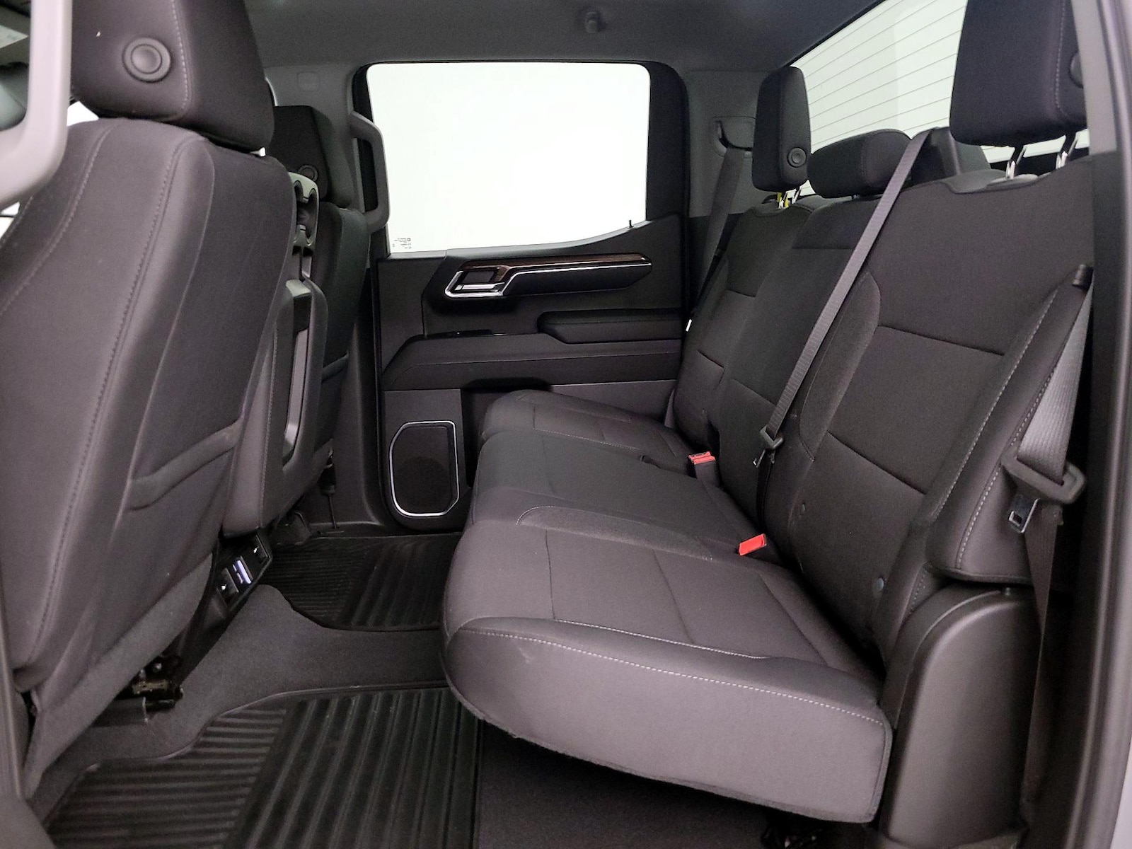 2024 Chevrolet Silverado 1500 LT - Photo 21
