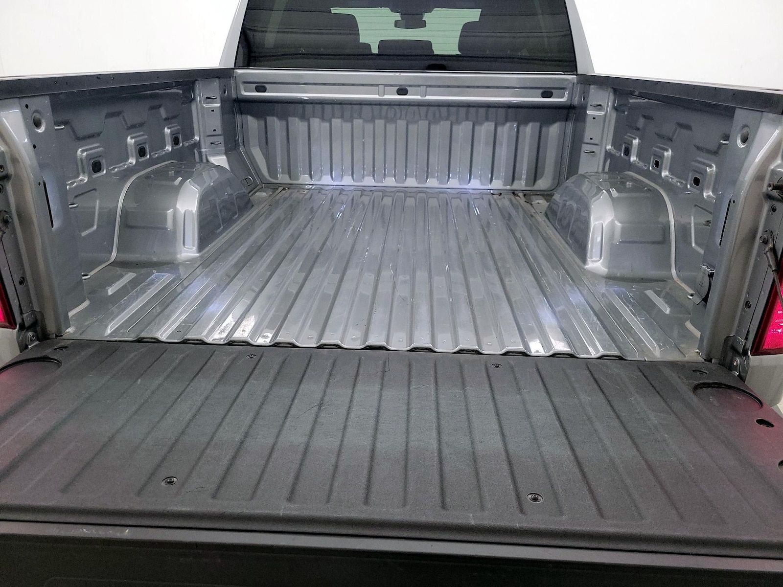 2024 Chevrolet Silverado 1500 LT - Photo 22