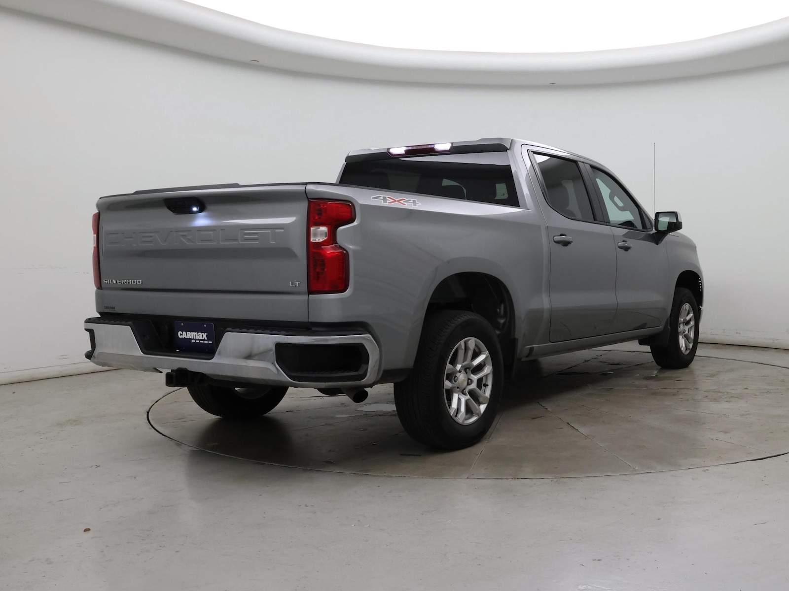 2024 Chevrolet Silverado 1500 LT - Photo 9