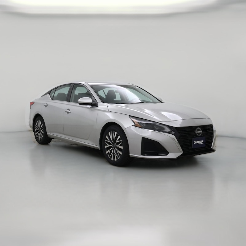 2023 Nissan Altima SV