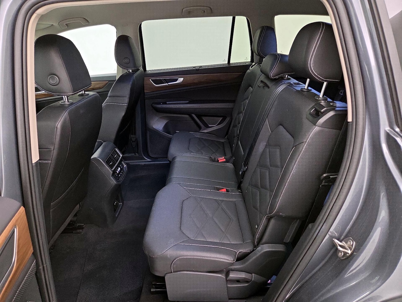 Rear Air Conditioning
