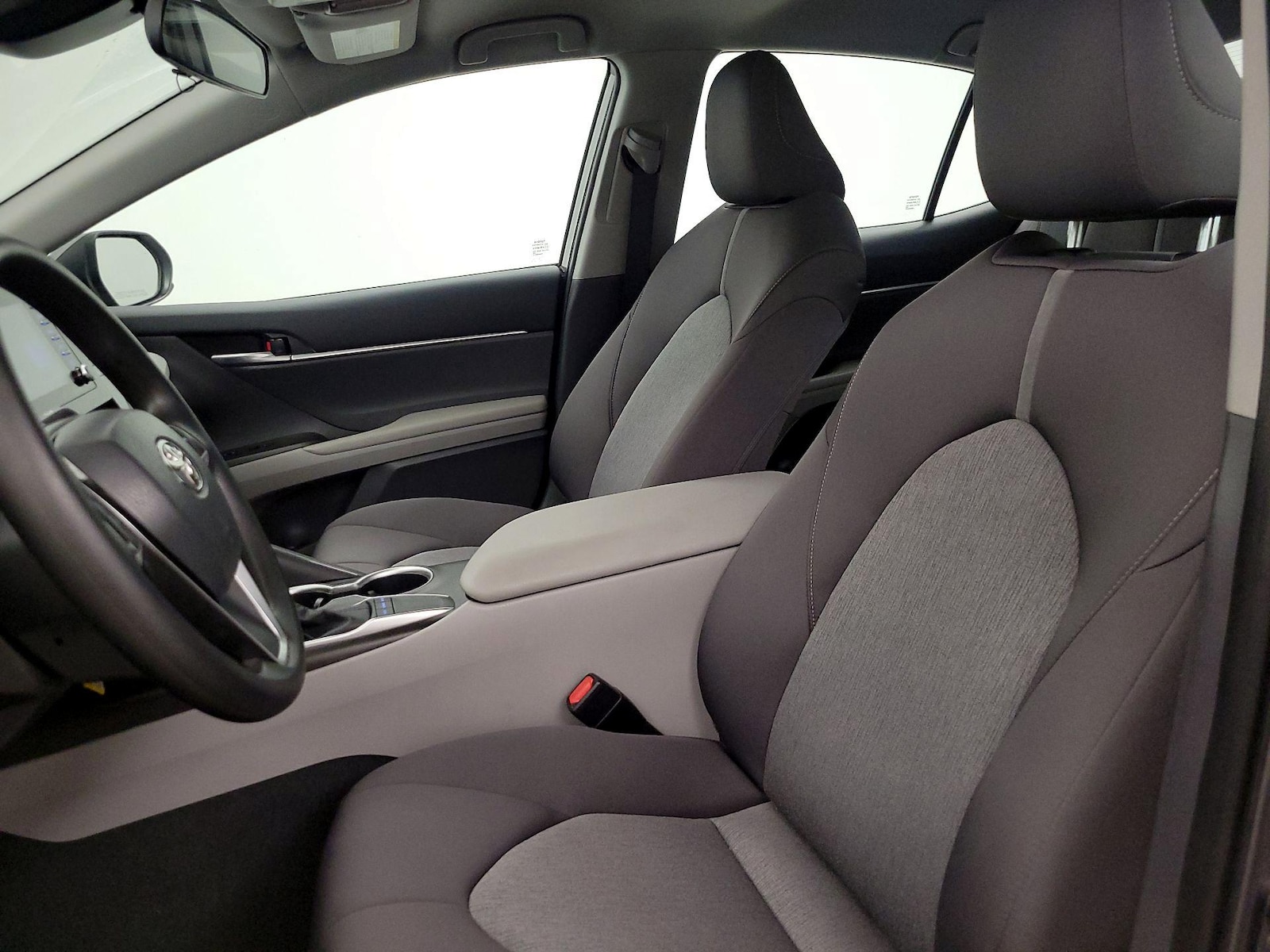 Power Seat(s) & Side Airbags