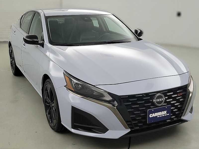 2024 Nissan Altima SR