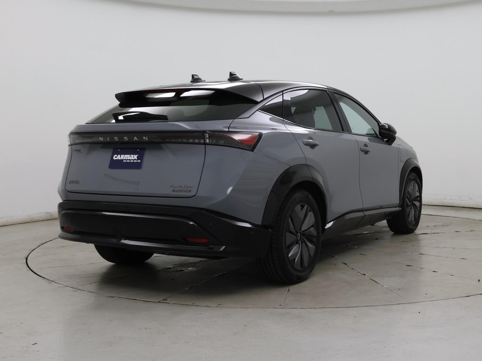 2023 Nissan Ariya Platinum+ - Photo 9