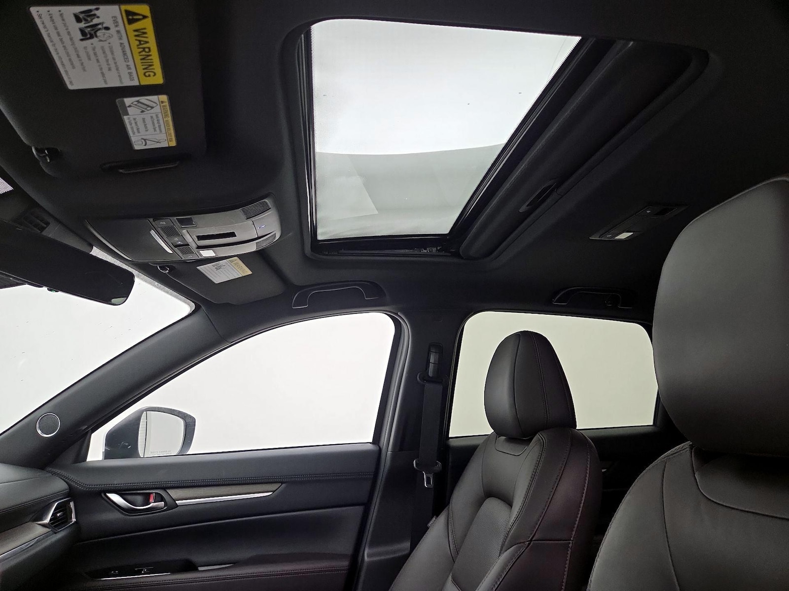 Sunroof(s) & Overhead Airbags