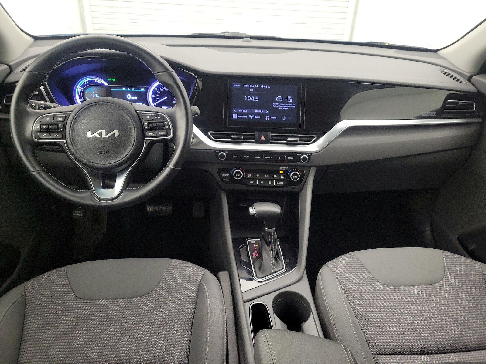 Apple CarPlay® & Android Auto™