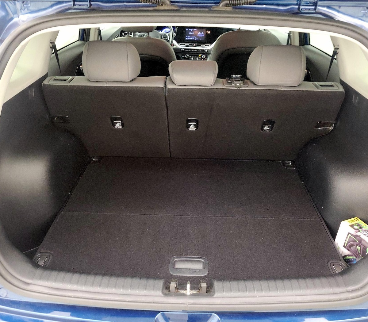Trunk/Cargo (Seats Up)