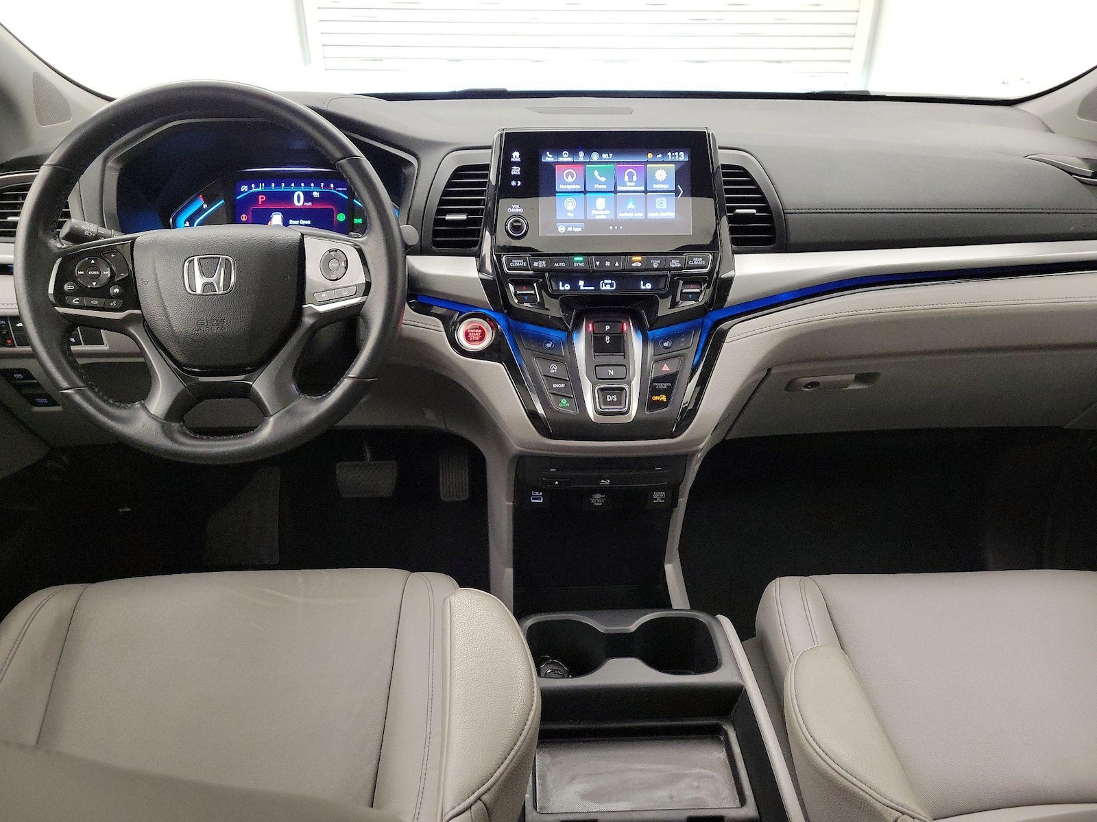 Apple CarPlay® & Android Auto™