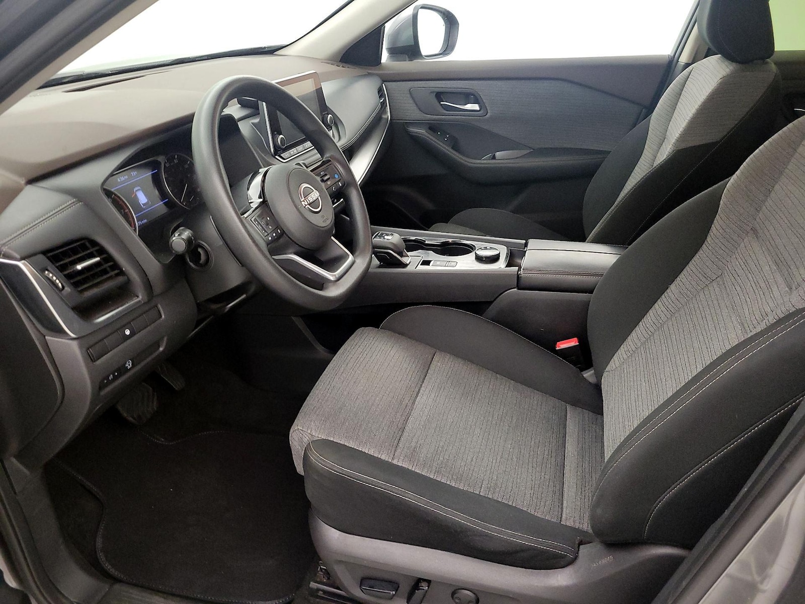 Power Seat(s) & Side Airbags