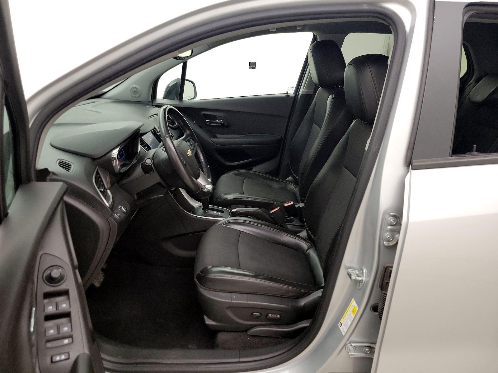 Power Seat(s) & Side Airbags