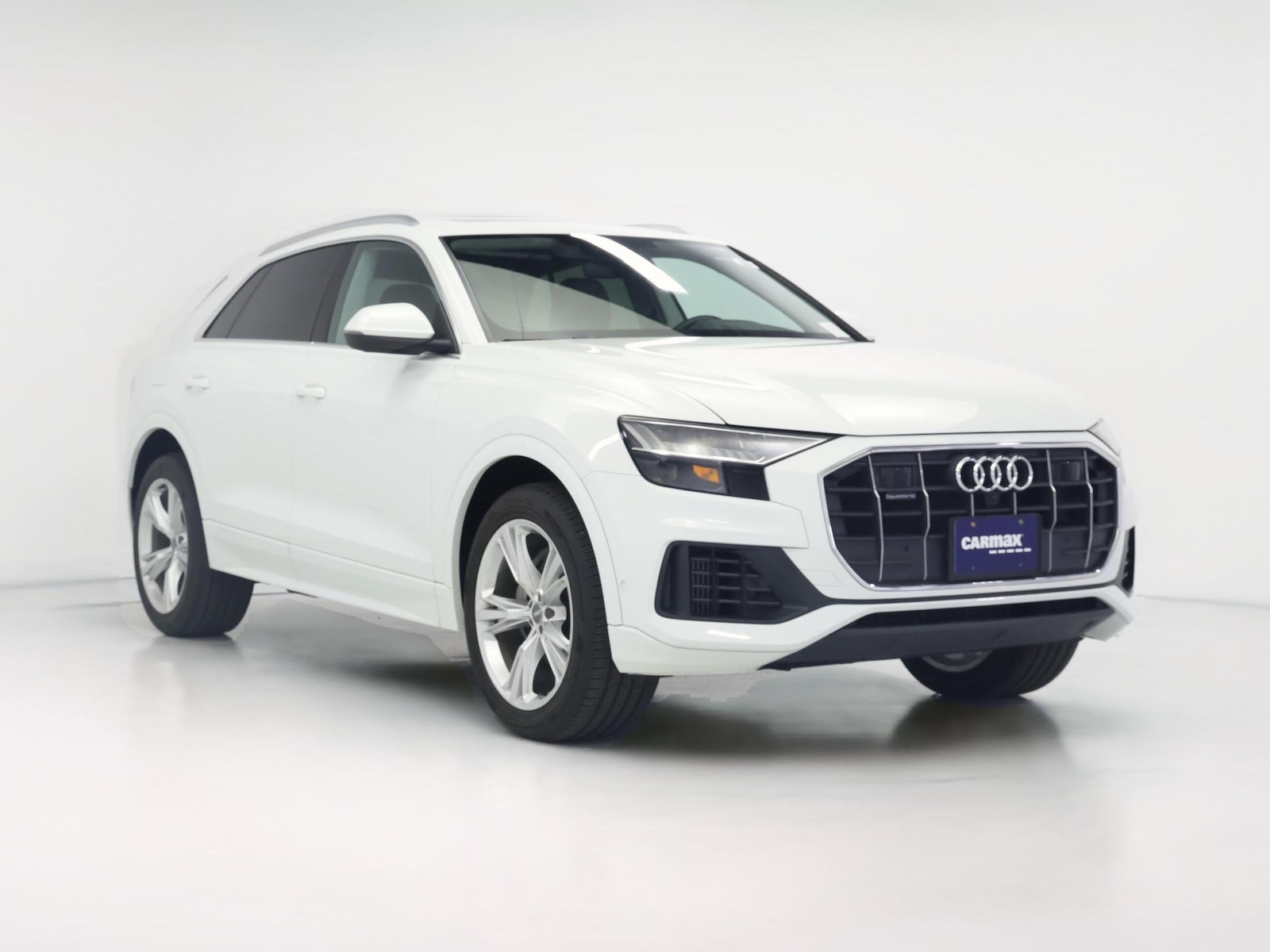 2023 Audi Q8